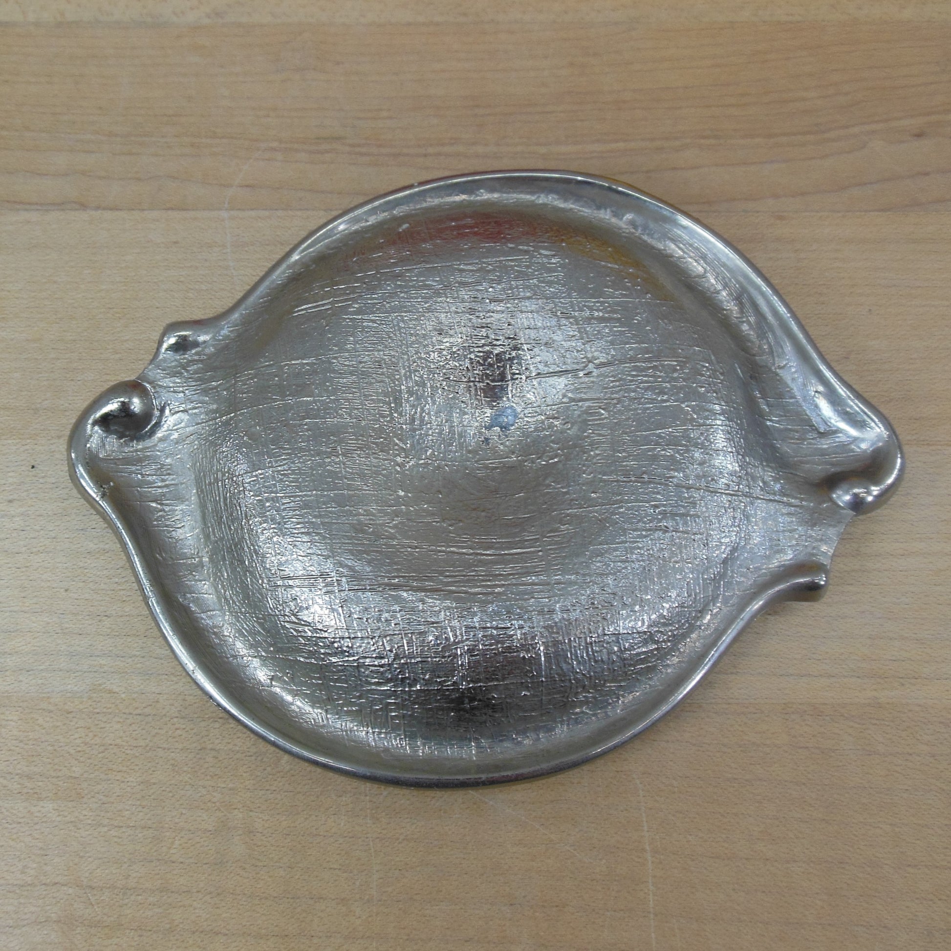 Paris France Enamel City Ship Shield Metal Souvenir Ashtray Unused