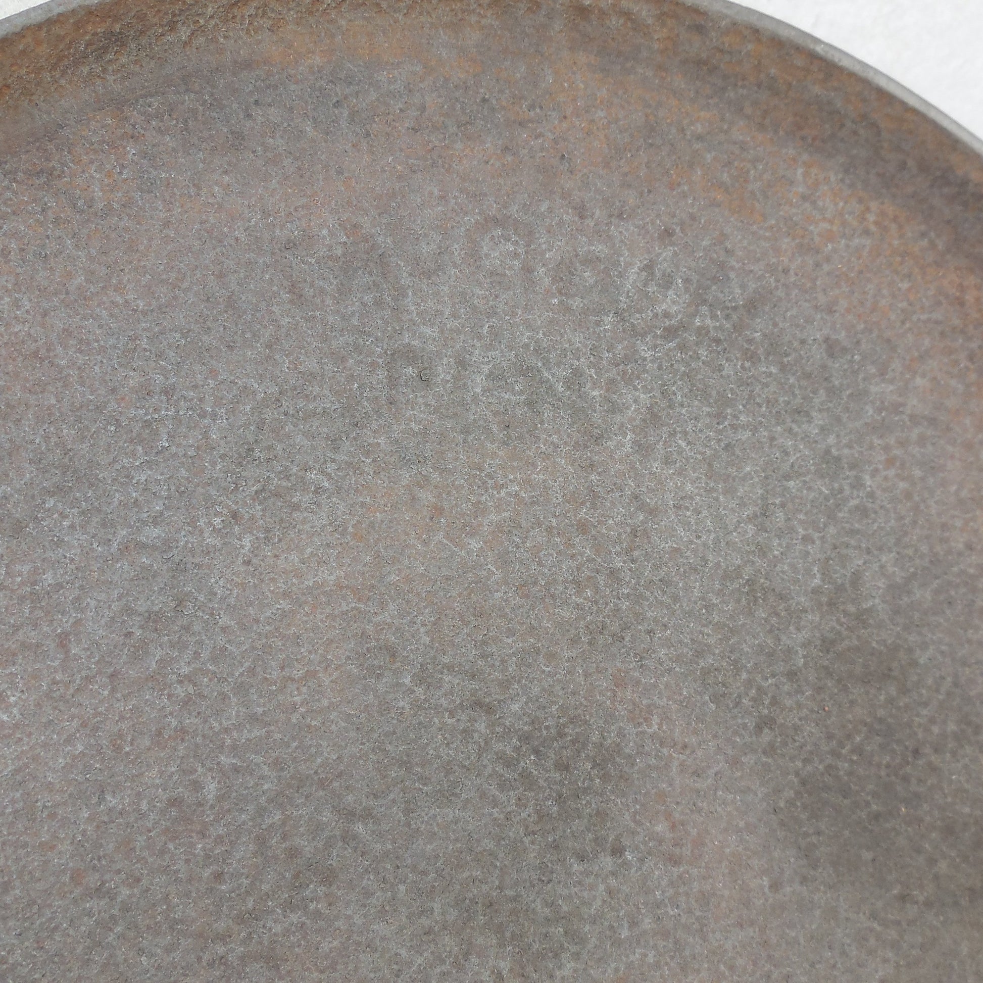 Favorite Piqua Ware #10 Round Cast Iron Griddle Rustic Rough
