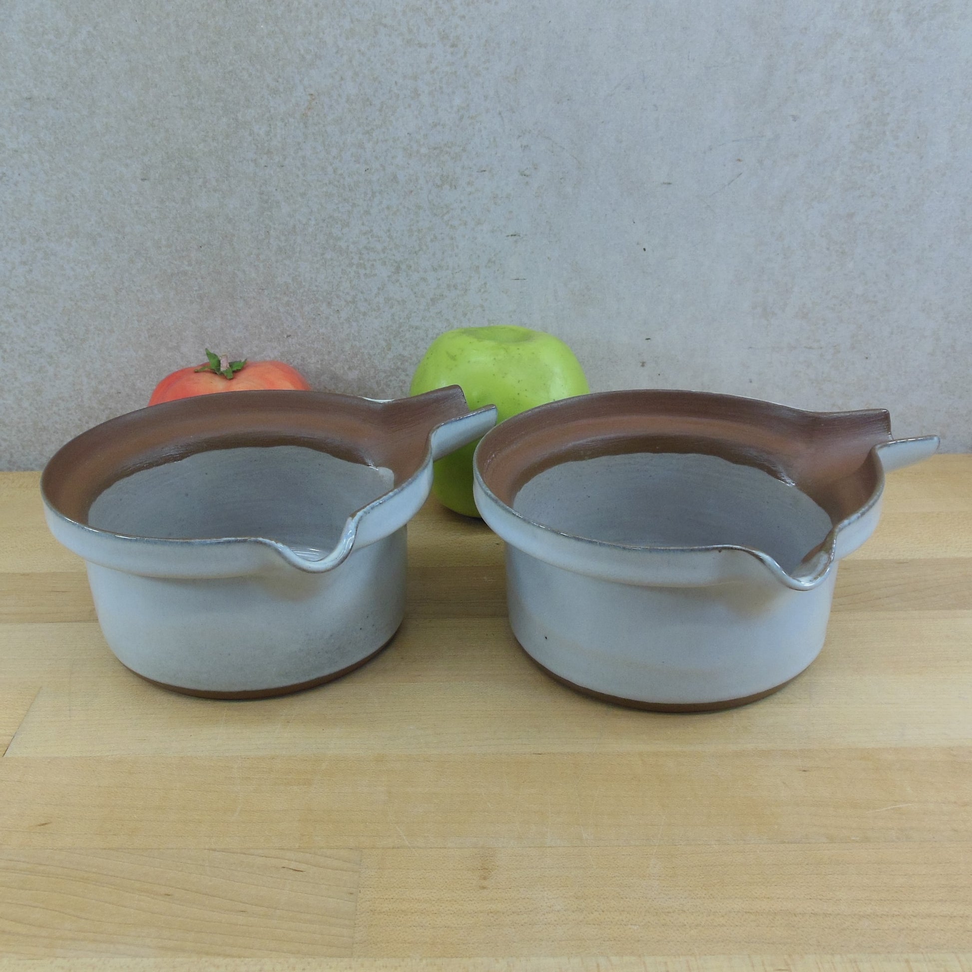 Peter Pots 1978 Pottery Individual Casseroles Lug Bowls - No Lid