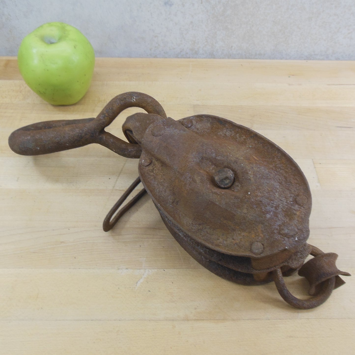 Old Crusty Rusty Iron Hook Double Pulley Barn Farmhouse Decor Used