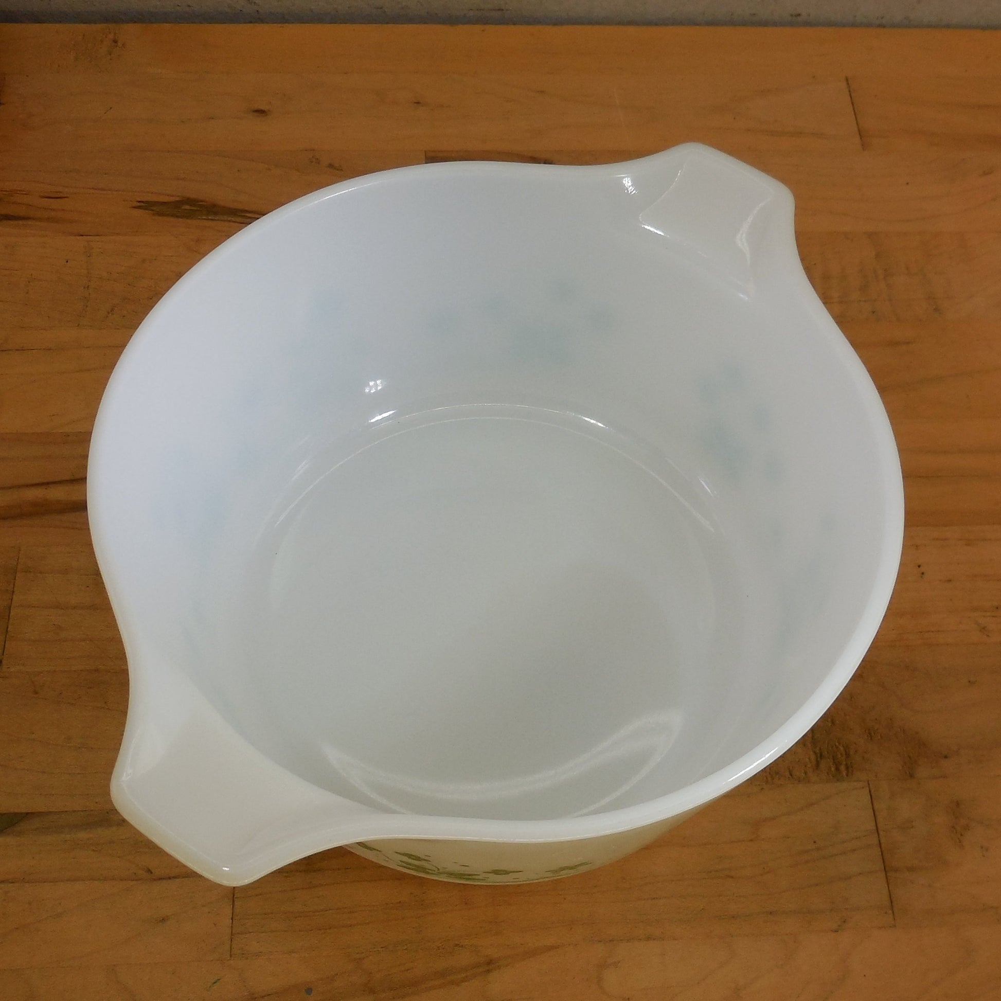 Pyrex Bride's 1.5 Qt Casserole Promotional Spring Green Flowers 474-B No Lid