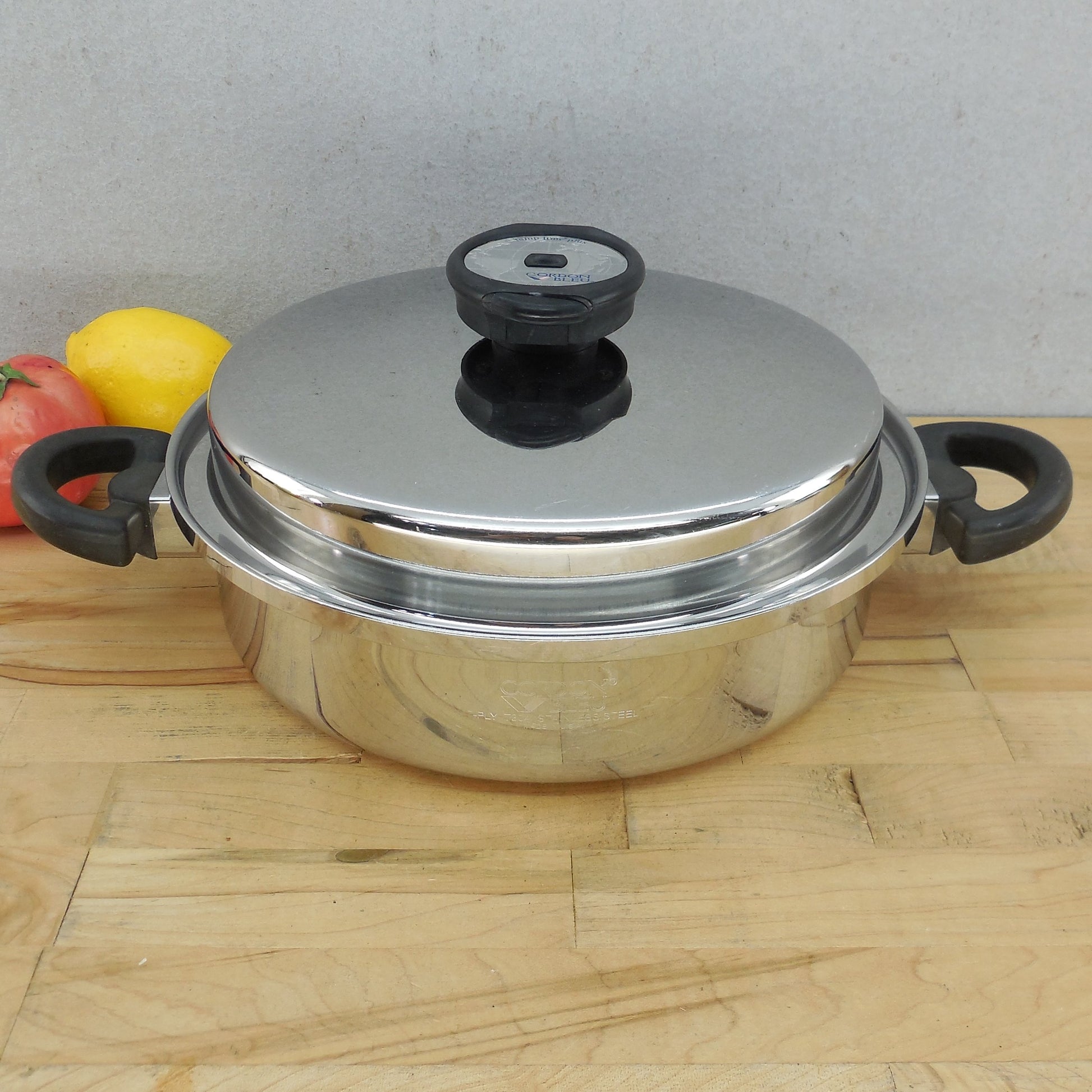 Cordon Bleu USA 7 Ply T304 Stainless 3 Qt. 10" Saute Pan & Lid