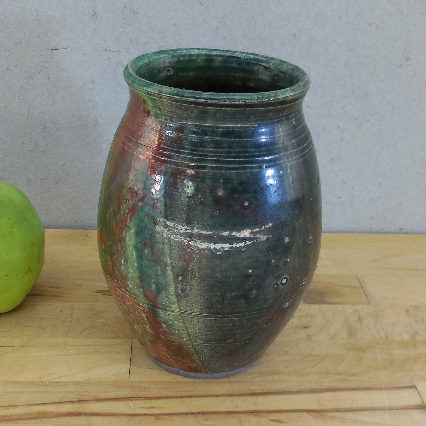Unsigned Raku Pottery Vase Iridescent Green Red Yellow Blue 6.75" Rings