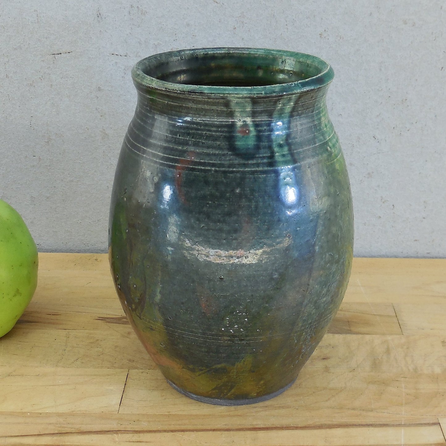 UUnsigned Raku Pottery Vase Iridescent Green Red Yellow Blue 6.75" Rings