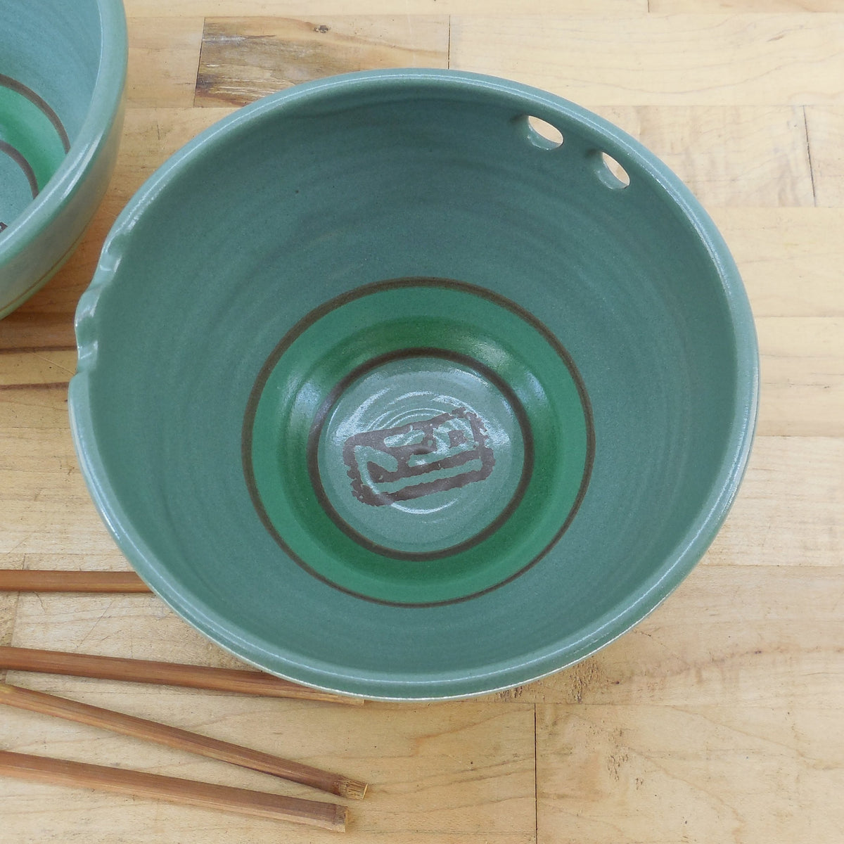 DRG Signed Studio Pottery Ramen Noodle Bowls Green Bowls Green Brown