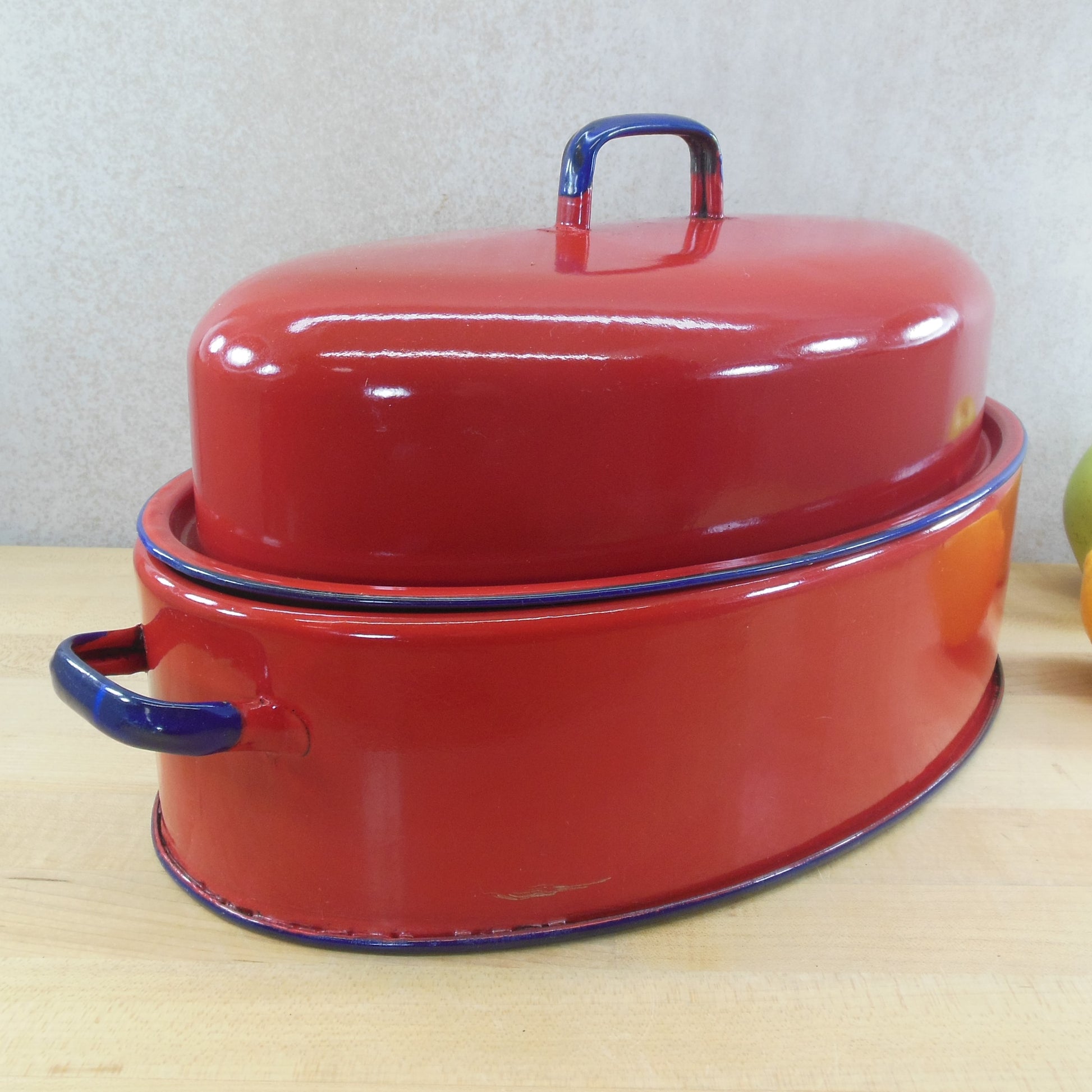 Unbranded Red Blue Trim Rim Enamelware Oval Roaster Pot vintage