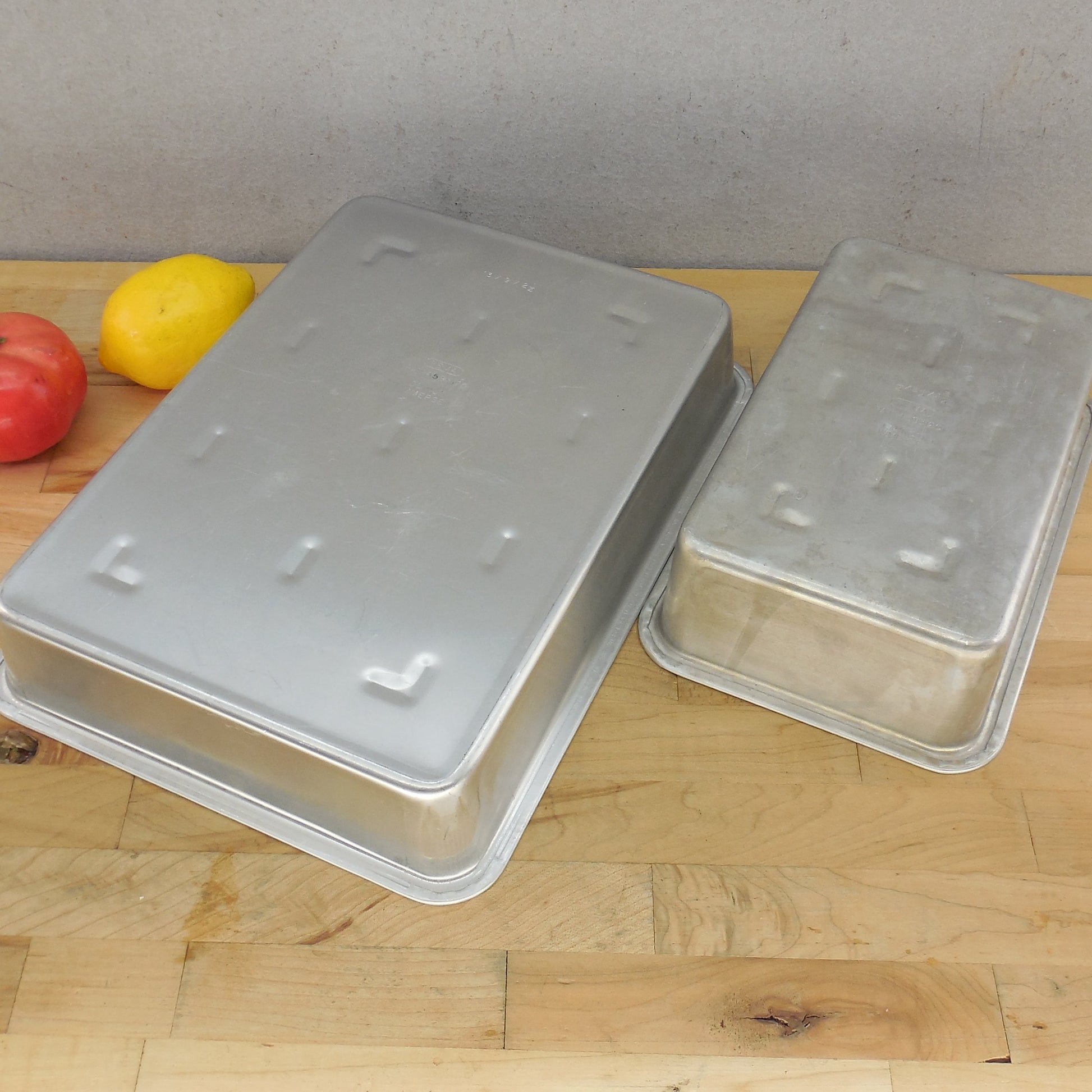 REMA USA 2 Insulated Aluminum Rectangular Baking Pans Loaf Cake Used
