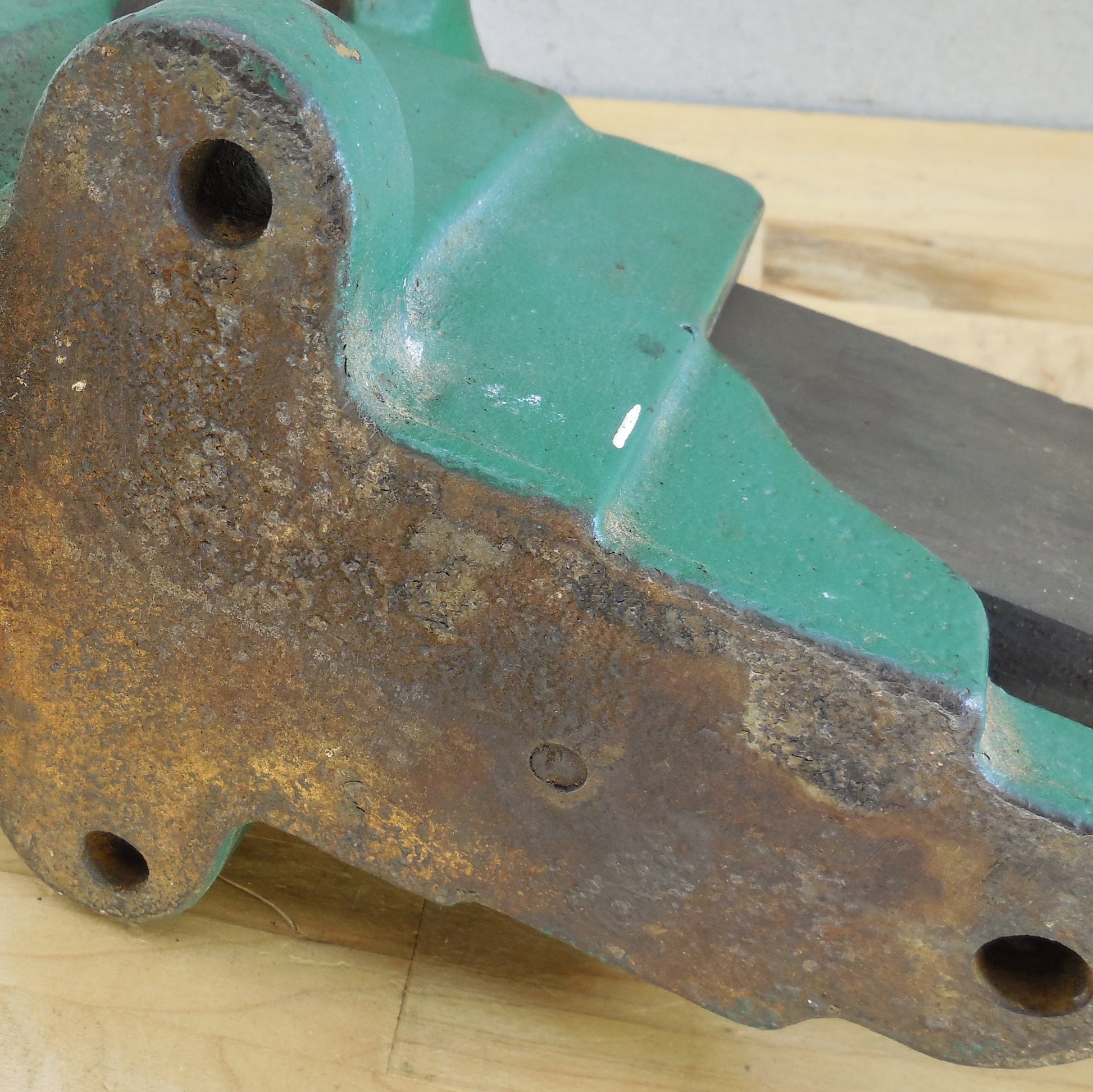 Unbranded Rock Island? 4" Bench Vise 42 lbs. Green Stamped 278 192 X