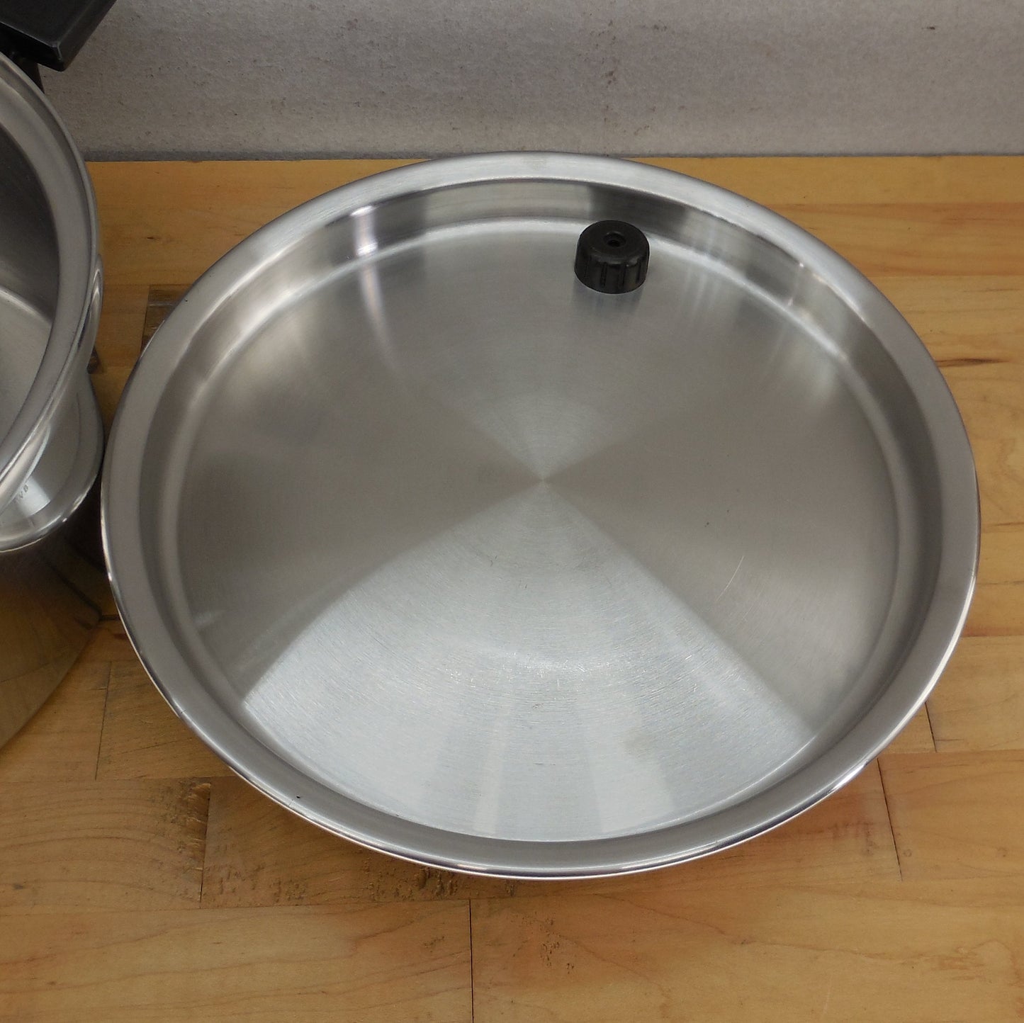 Royal Presitge West Bend 5 Quart Stock Pot 7 Ply SS Titanium Silver Alloy Copper Vintage