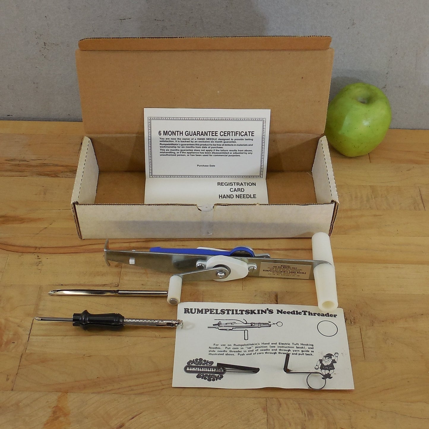 Rumpelstiltskin's Hand Needle Tuft Threader Hooking Rug Arts 4 Tools