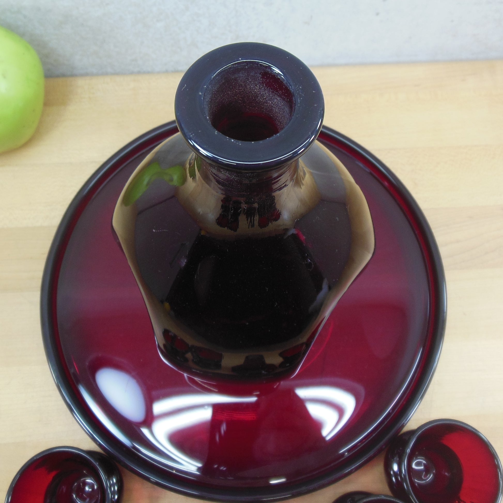 Ruby Red Glass Sherry Wine Decanter Cups Underplate Set Rim