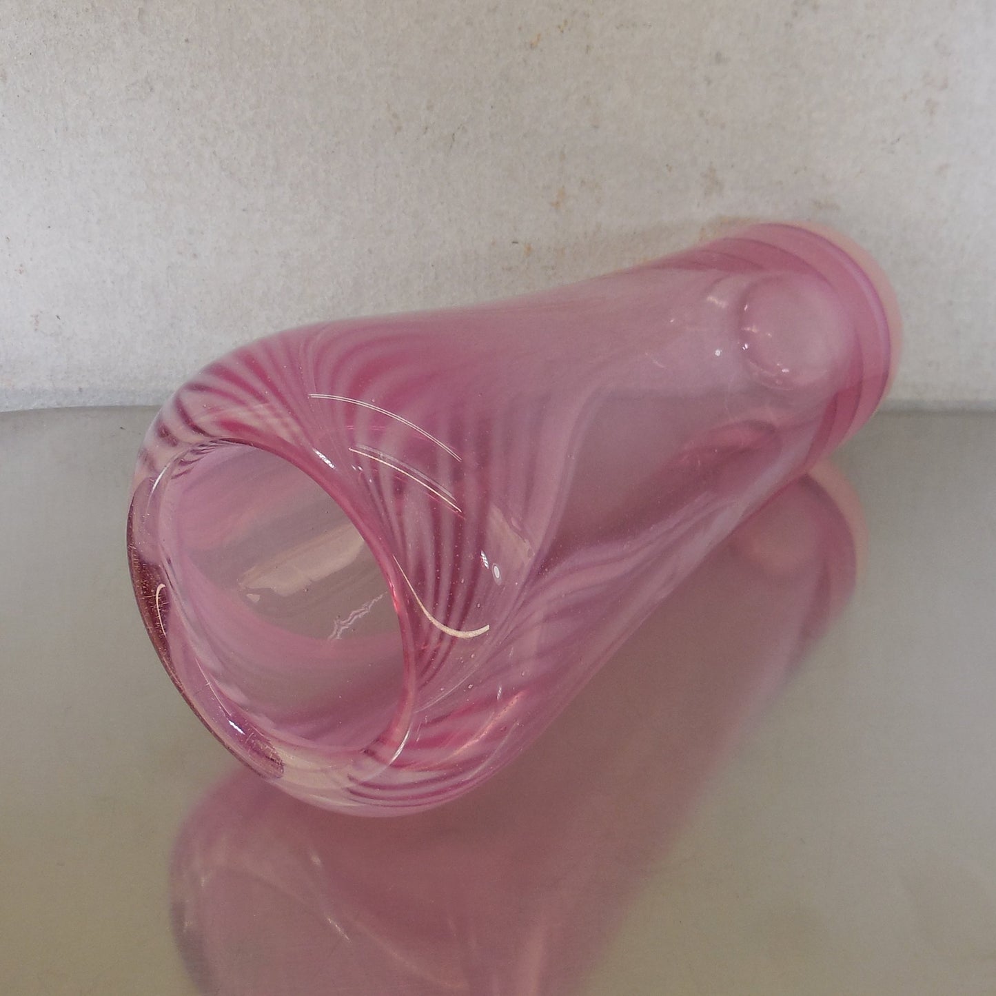 Sensale 1980's Signed Art Glass Vase Pulled Feather Cranberry Pink 8" Vintage