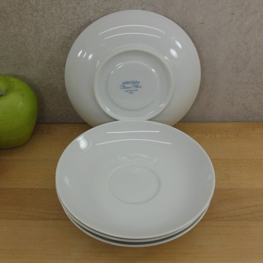 Mikasa Japan Classic Flair White Dinnerware - Saucer Plates 4 Set Vintage