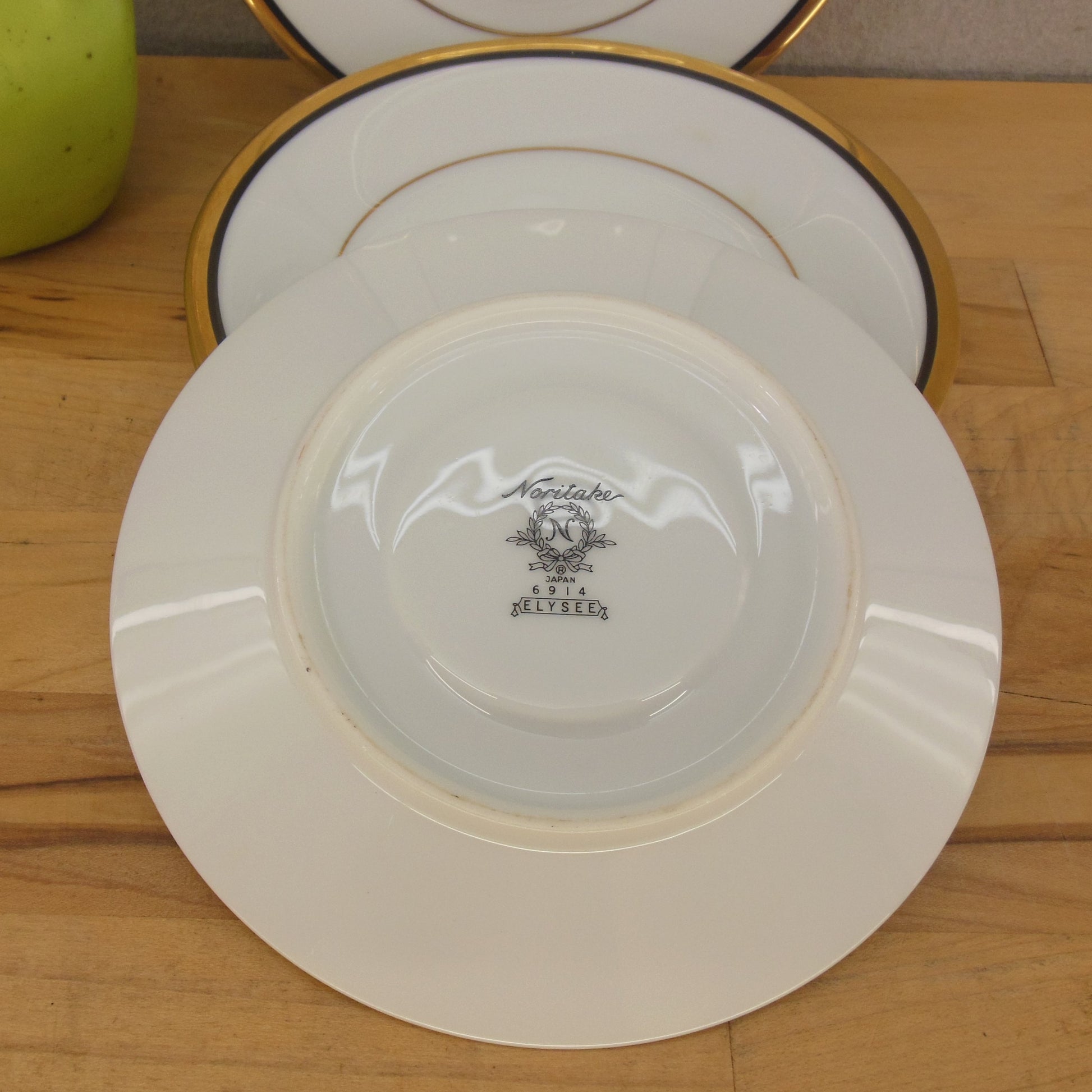 Noritake Japan Elysee Porcelain Gold Rim - Saucers 4 Set Used