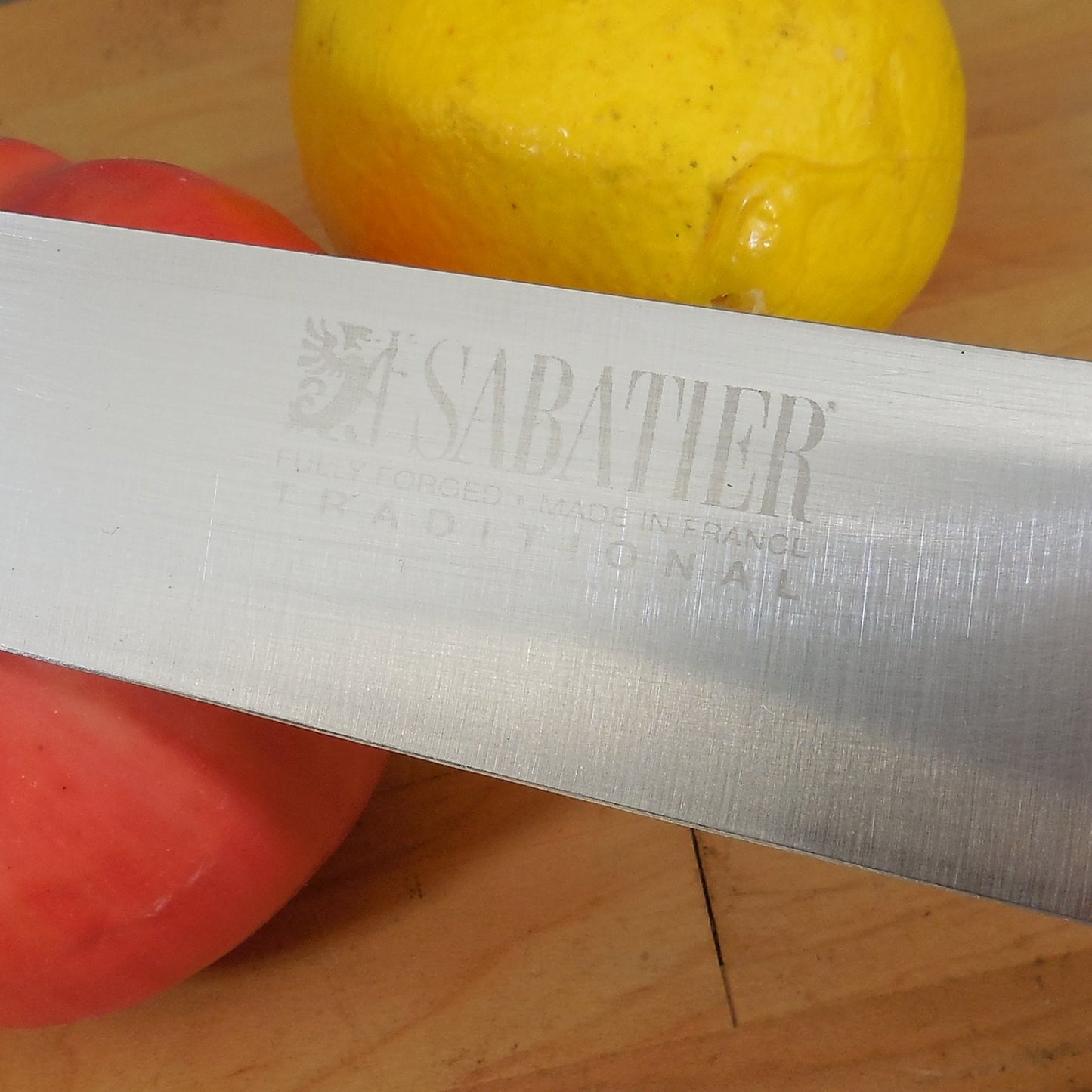 Sabatier France Traditional Stainless 8" Chef Knife Griffin Mark Fully Forged logo 