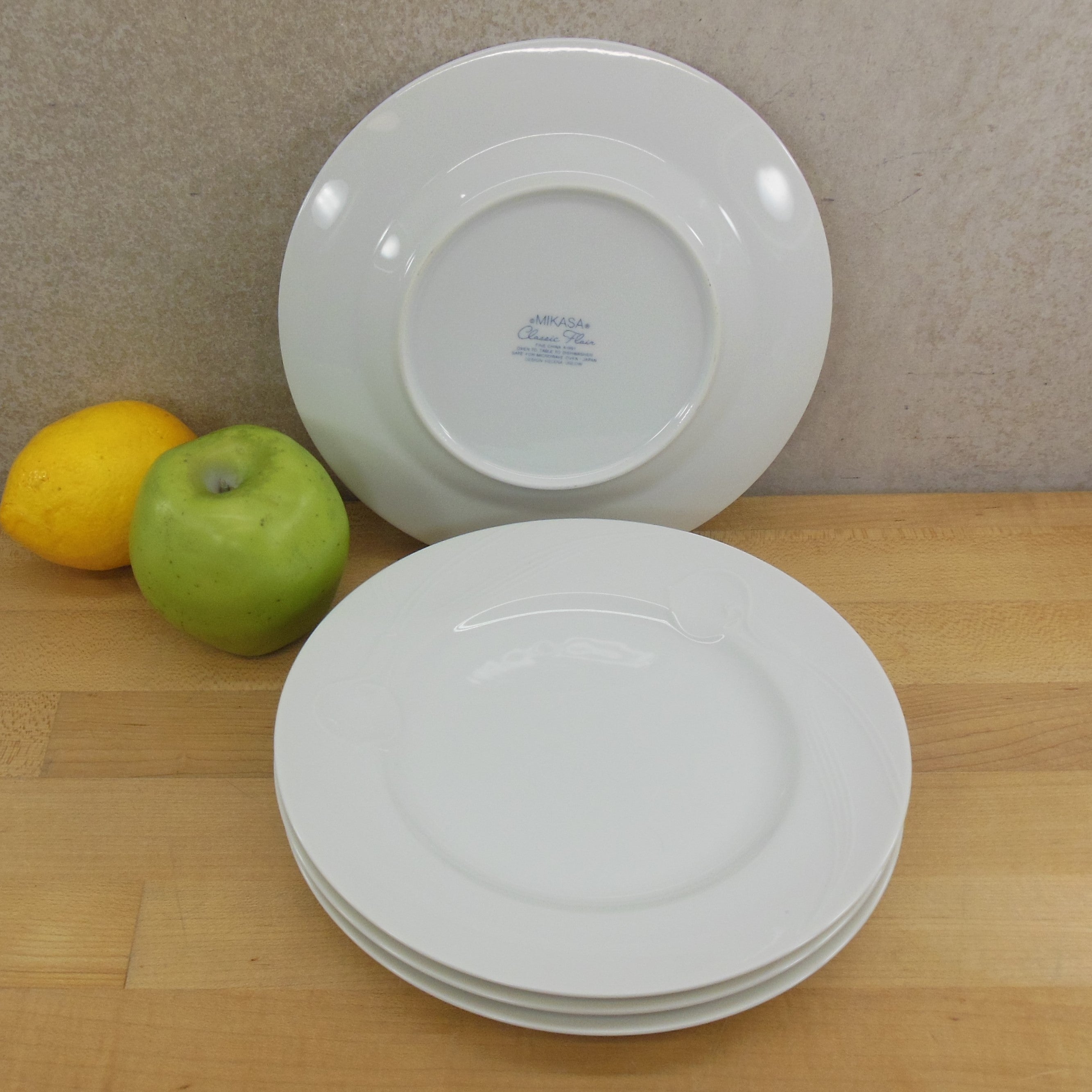 Mikasa Japan Classic Flair White Dinnerware Salad Plates 3 Set Olde Kitchen Home