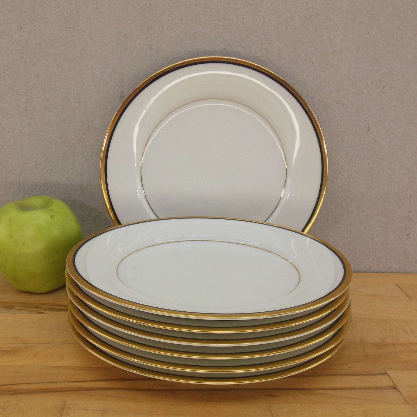 Noritake Japan Elysee Porcelain Gold Rim - Salad Plates 7 Set