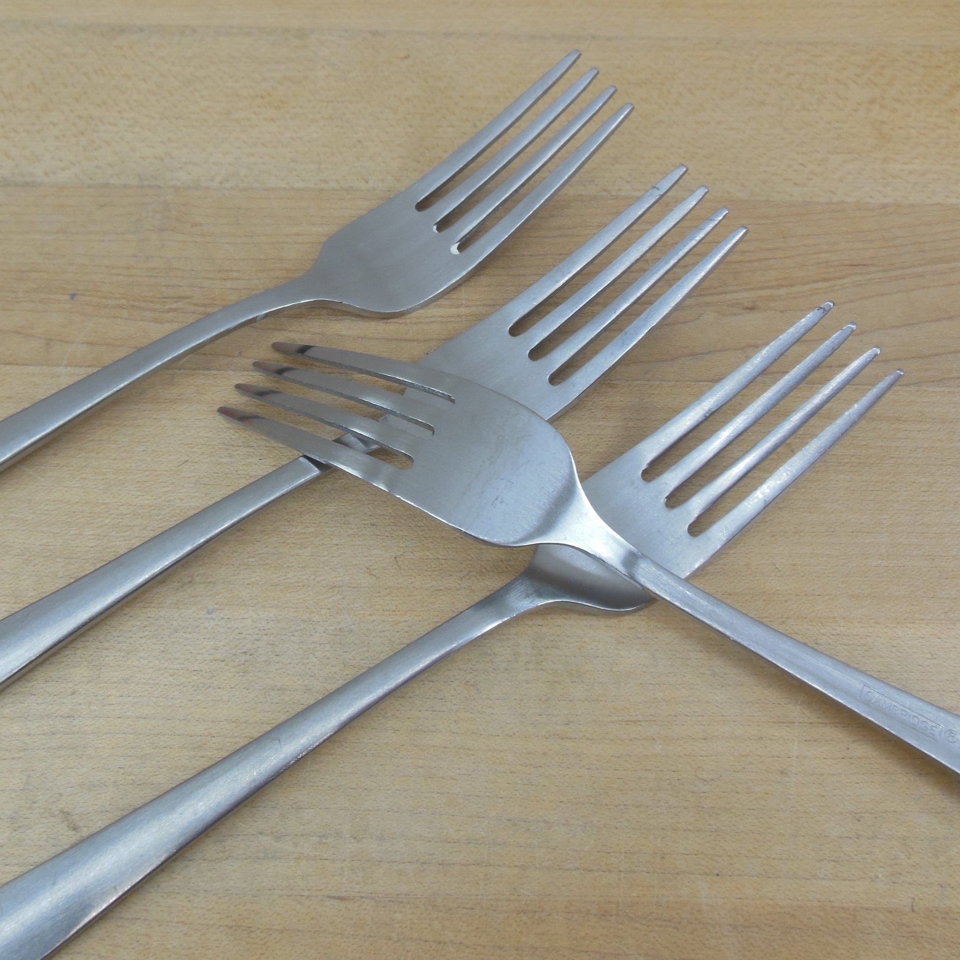 Cambridge Silver Arden Satin Stainless Flatware Salad Forks 4 Set