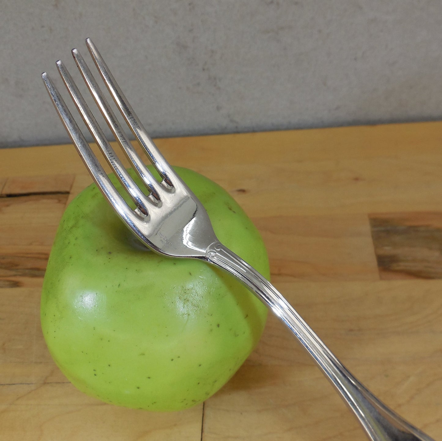 Guy DeGrenne France Renoir Stainless Glossy Flatware - Salad Fork used