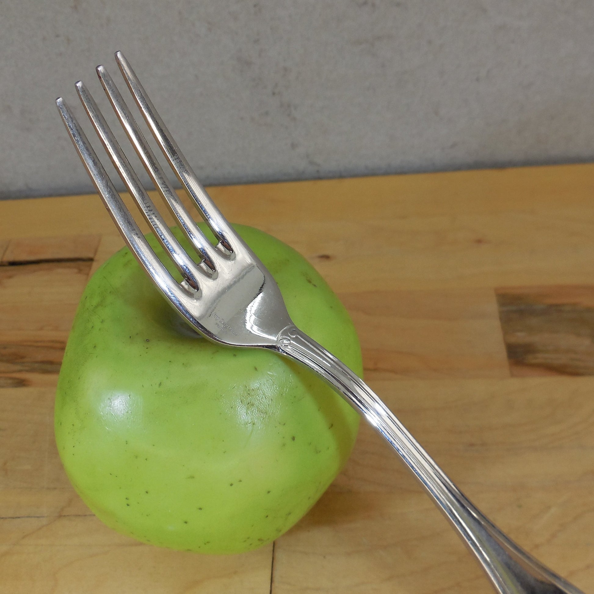 Guy DeGrenne France Renoir Stainless Glossy Flatware - Salad Fork used