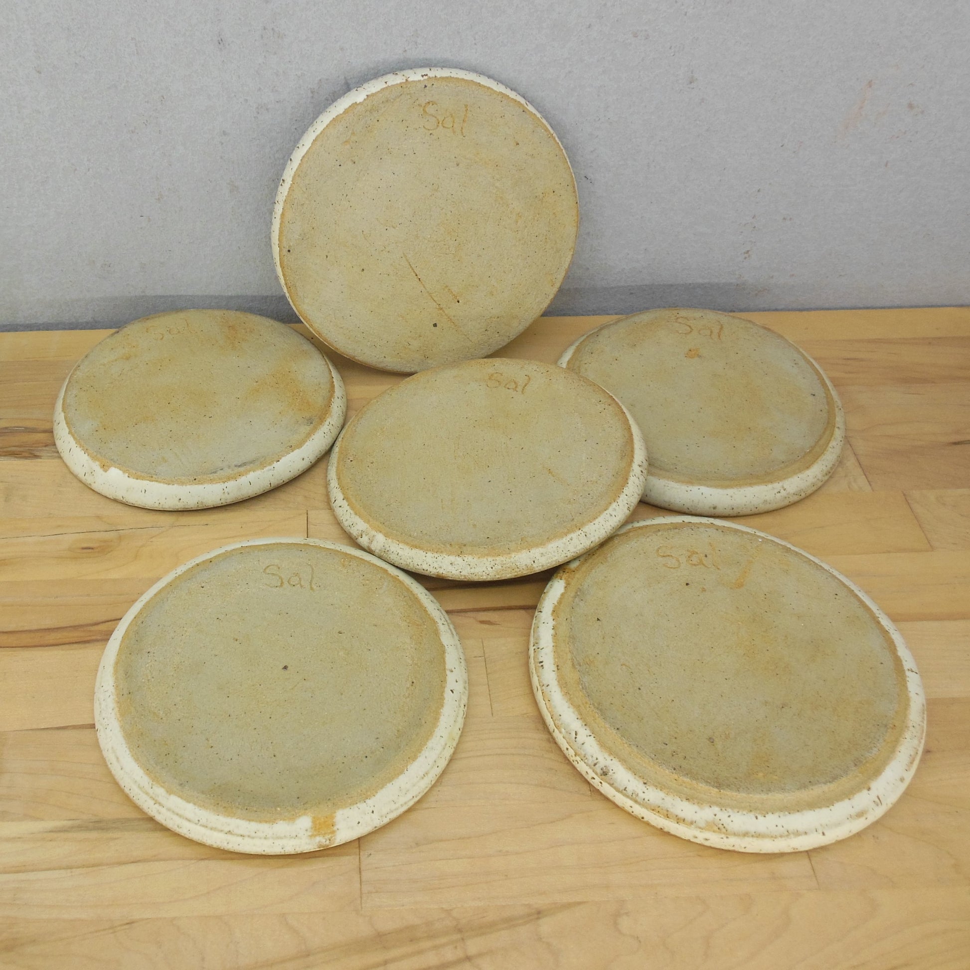Signed Sal Stoneware Pottery 6 Set Side Plates 6" Bottom

