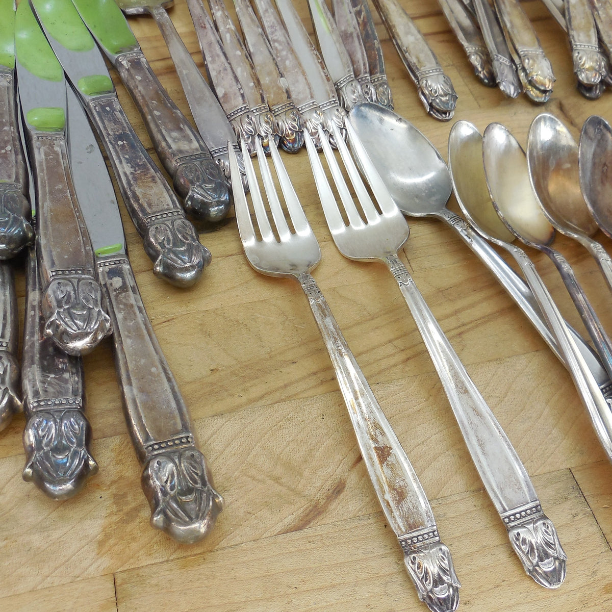 Holmes & Edwards Danish Princess Inlaid Silverplate Flatware 55 Pieces
