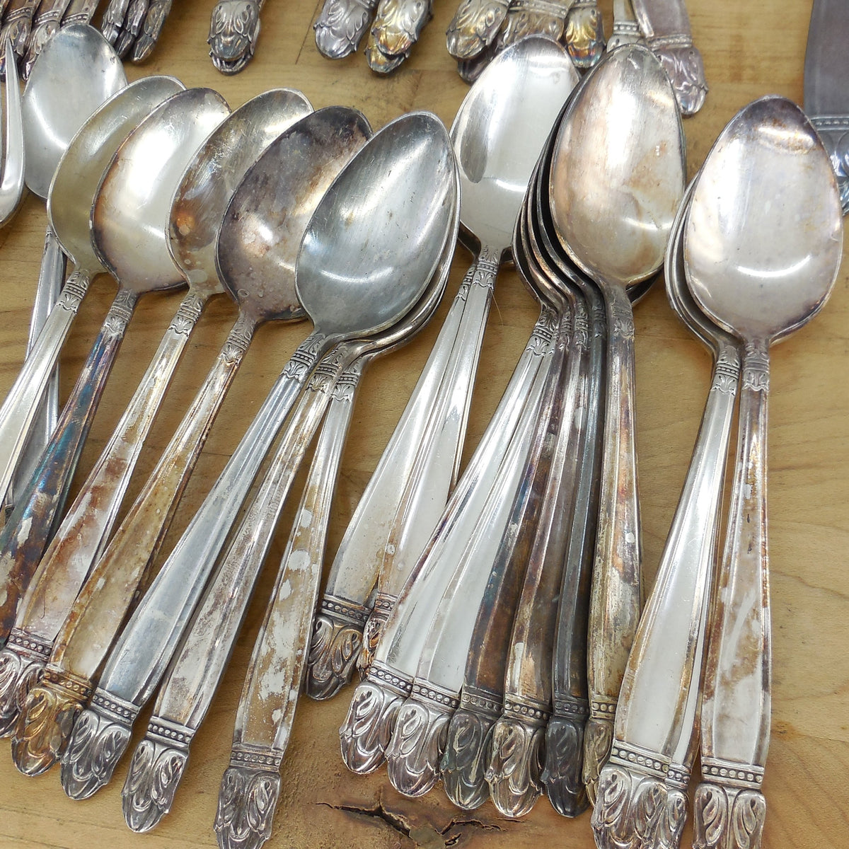 Holmes & Edwards Danish Princess Inlaid Silverplate Flatware 55 Pieces