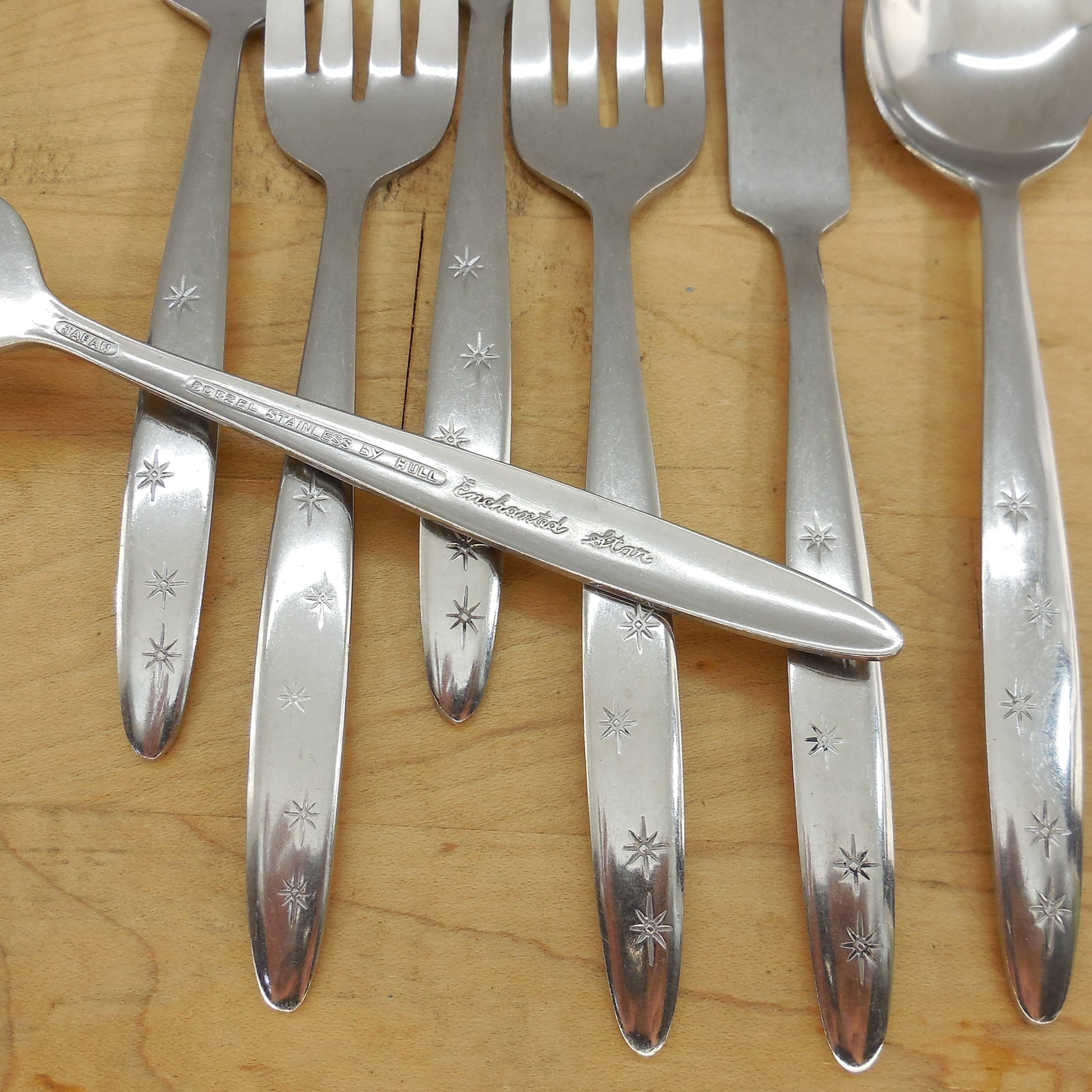 Dorzel Stainless By Hull Enchanted Star Flatware 47 Pieces Atomic Starburst Fork