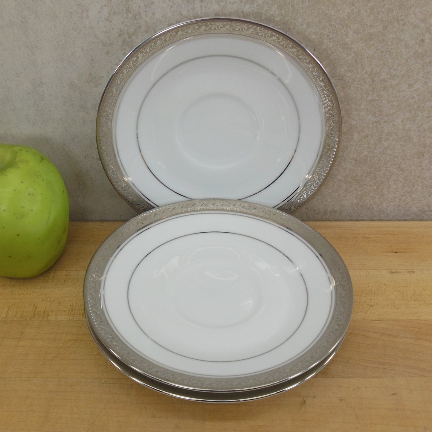 Noritake Legendary Crestwood Platinum - Saucer 3 Set