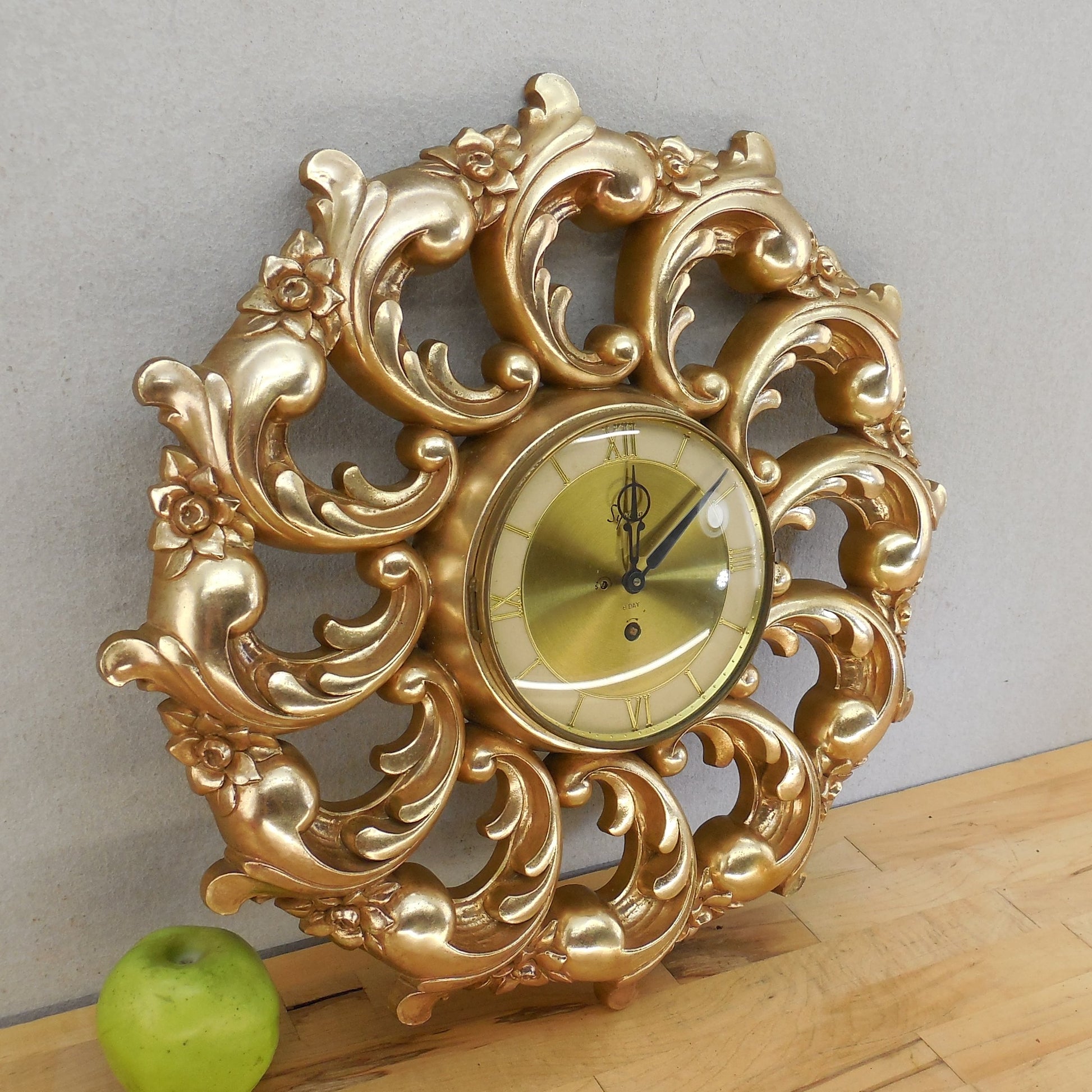 Syroco USA Bright Gold Flower Scroll 8 Day Wall Clock 18" - Not Running Vintage
