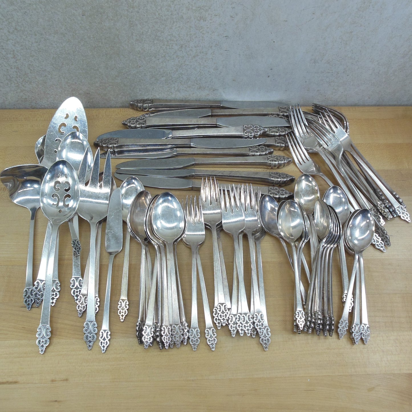 International Deep Silver Plate 1968 Triumph Silverware Service for 12 & Serving