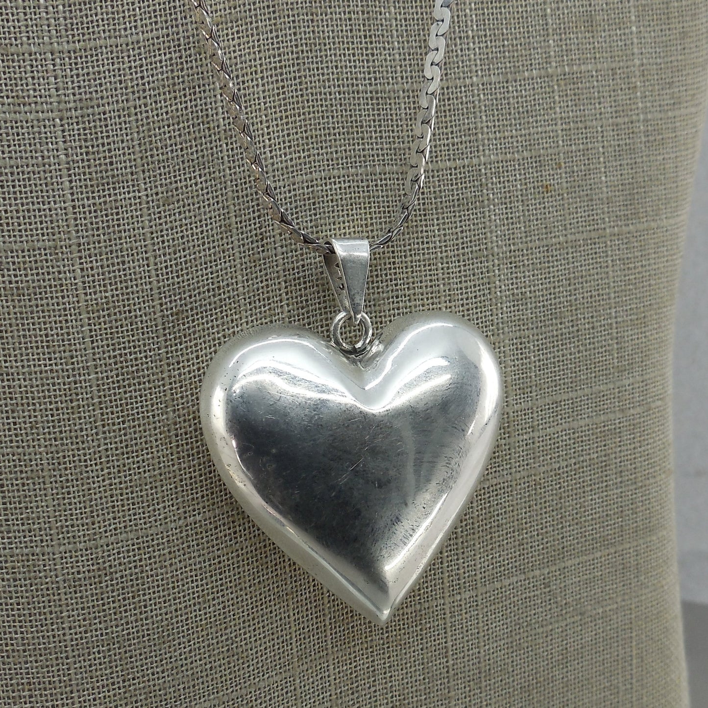 Taxco Mexico 925 Sterling Puffy Heart Pendant Necklace Large 2" Used