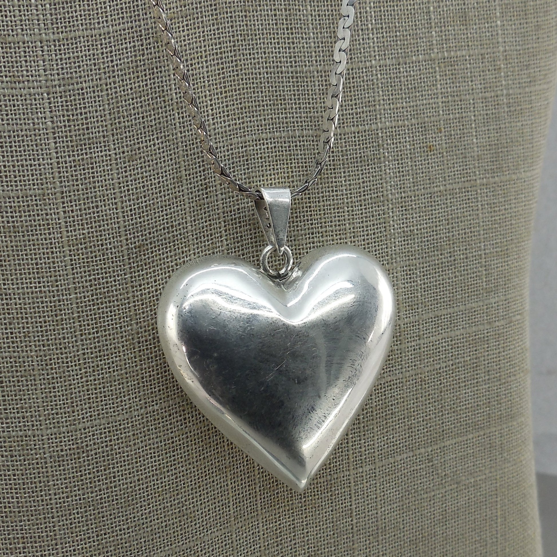 Taxco Mexico 925 Sterling Puffy Heart Pendant Necklace Large 2" Used