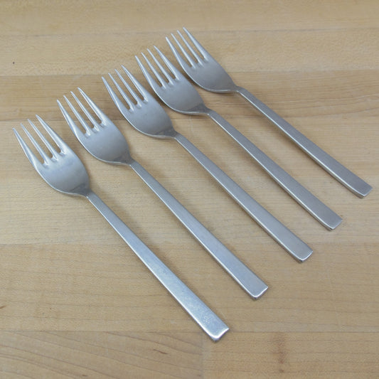 Towle Supreme Cutlery Koreas Lucerne Stainless Salad Forks - 5 Set