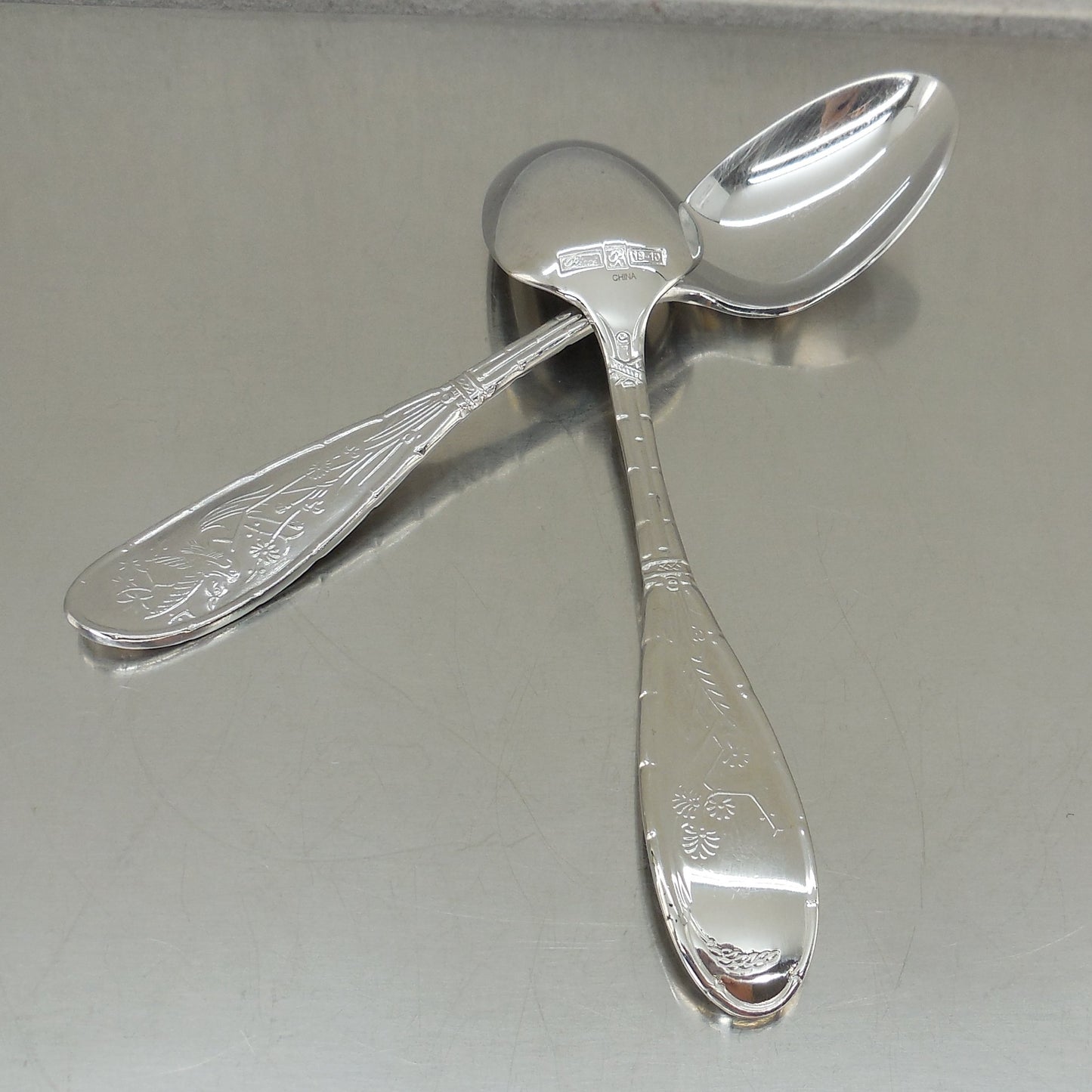 Ricci Argentieri Japanese Bird Stainless Flatware - 2 Teaspoons 6-1/4" Used