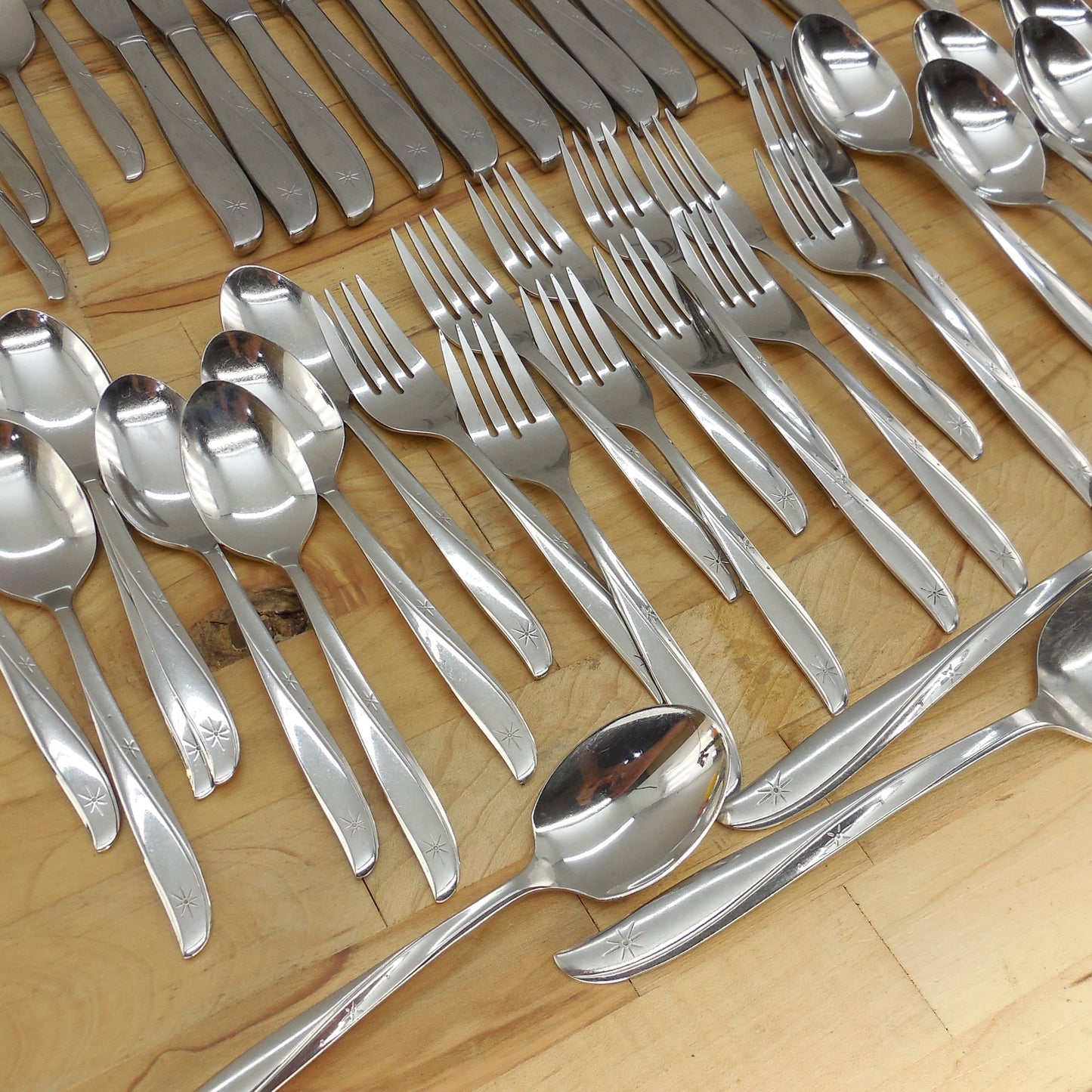 Oneida Community Twin Star Stainless Flatware Set Service for 11 Plus 64 Pieces