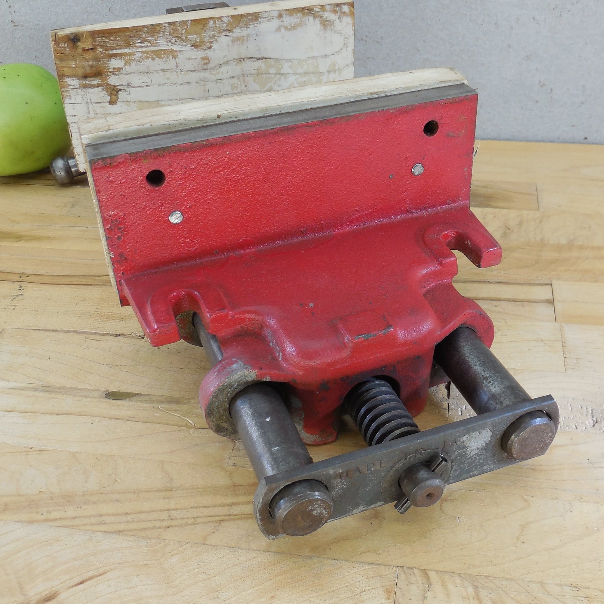 Craftsman Under Bench Woodworkers Screw Vise 391-51204 7" 8" Used