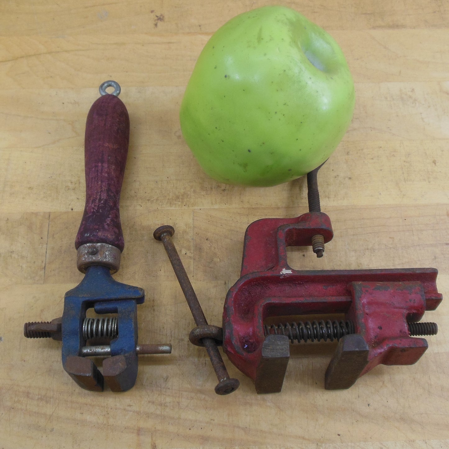 Premier Small Bench Vise 2" & Unbranded Hand Vise 1.25" used