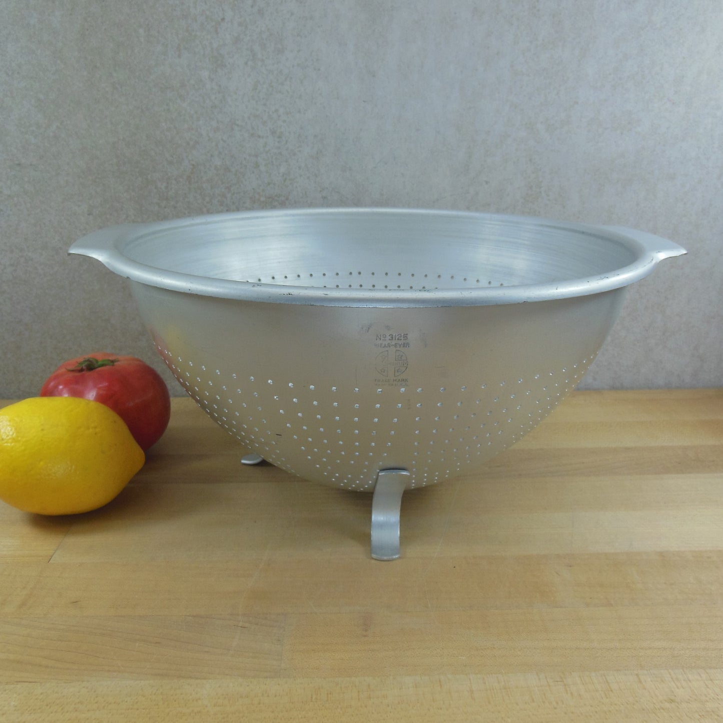 Wear Ever USA No. 3125 Aluminum 11" Colander Strainer