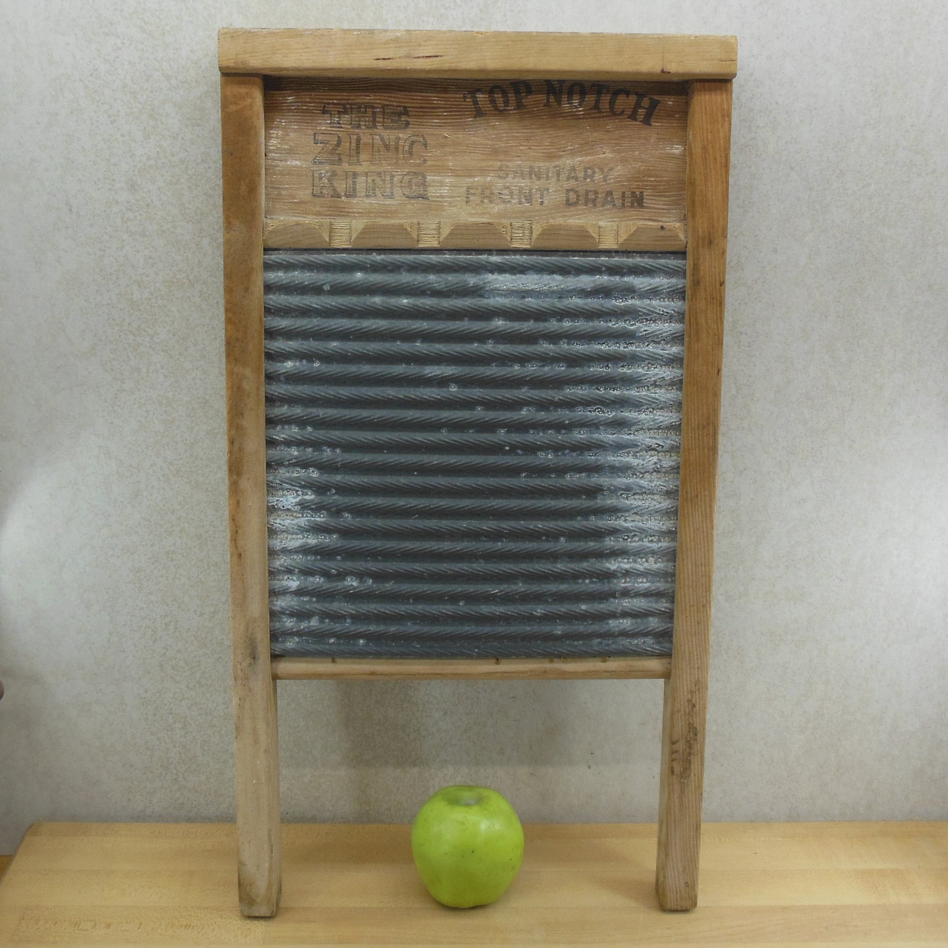 The National Washboard Co. No. 701 The Zinc King used