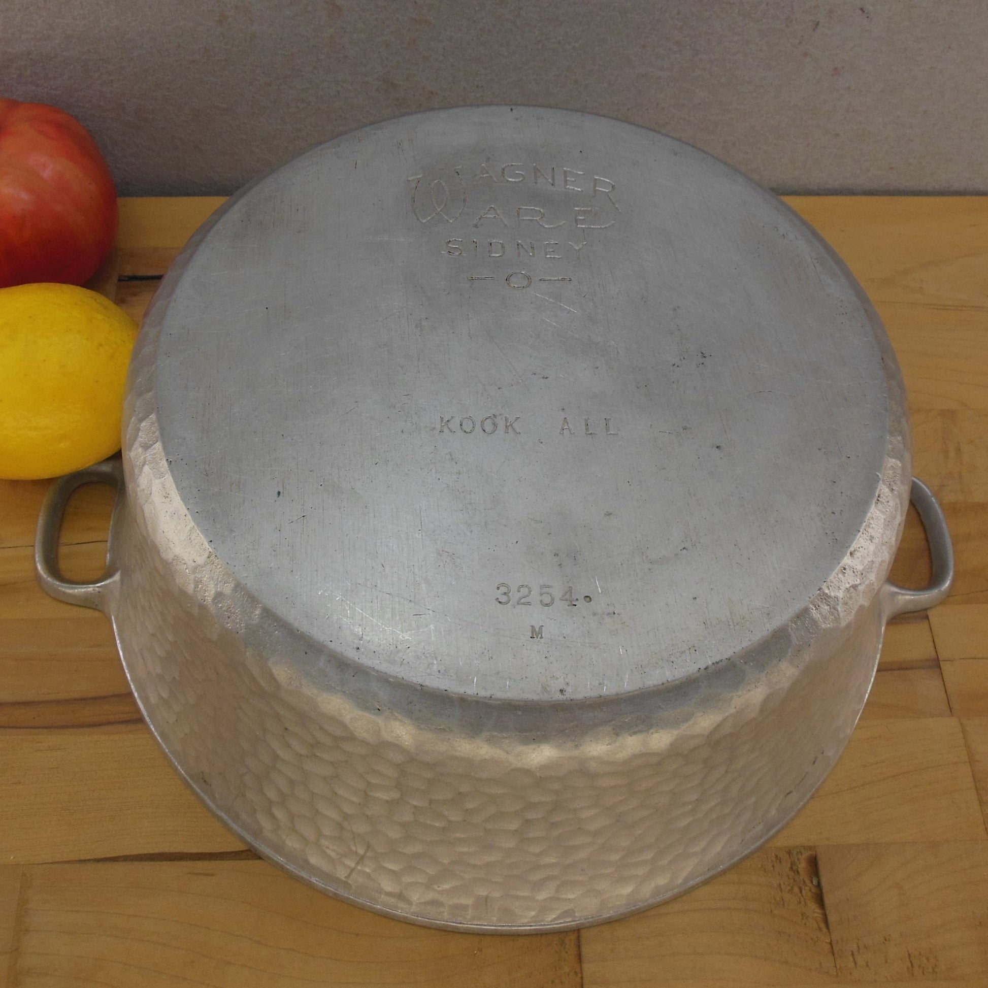 Wagner Ware Hammered Aluminum Kook All 3254 Dutch Oven Pot Sidney 