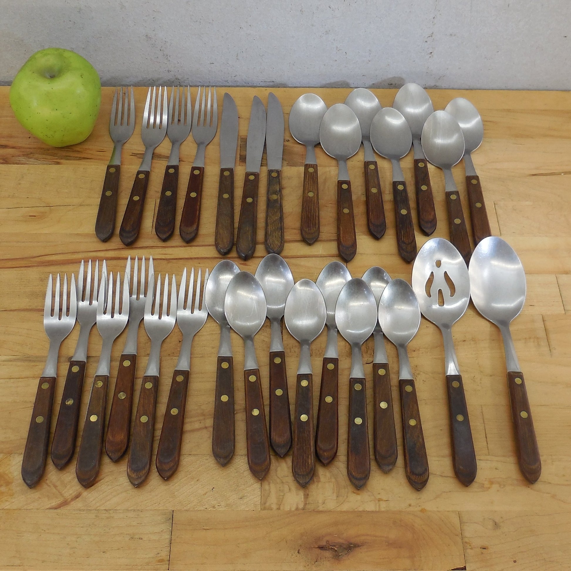 Washington Forge USA Town & Country Stainless Wood Flatware 31 Lot