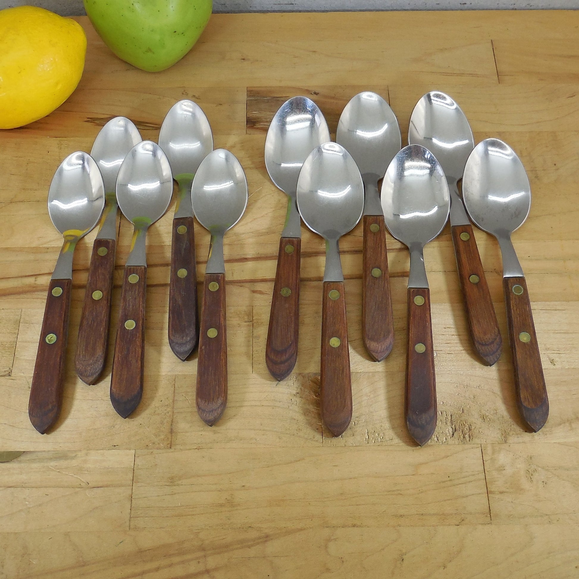 Washington Forge USA Town & Country Stainless Wood Teaspoon Spoon 11 Lot