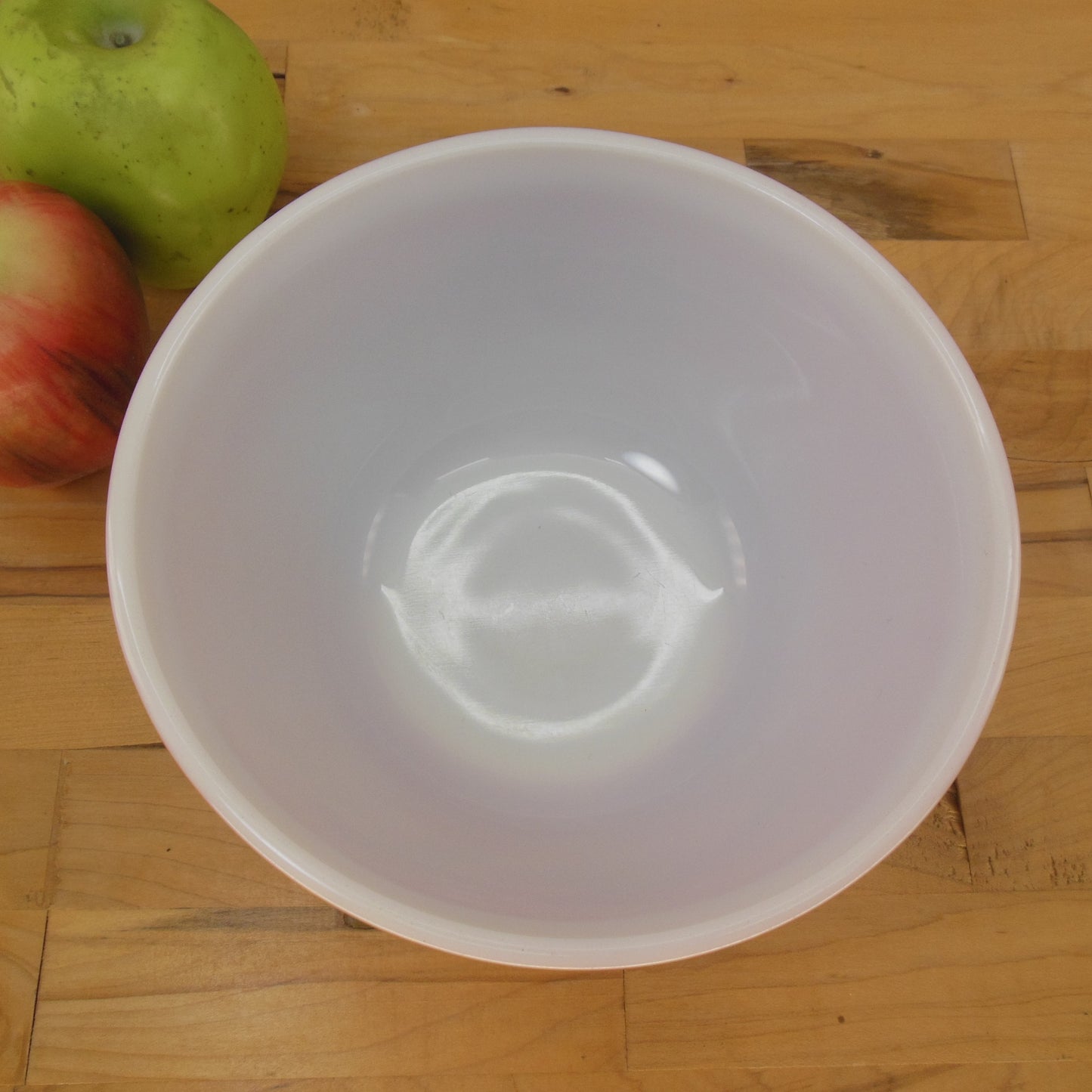 Pyrex Glass USA Autumn Harvest Dark Wheat Mixing Bowl 402 Vintage