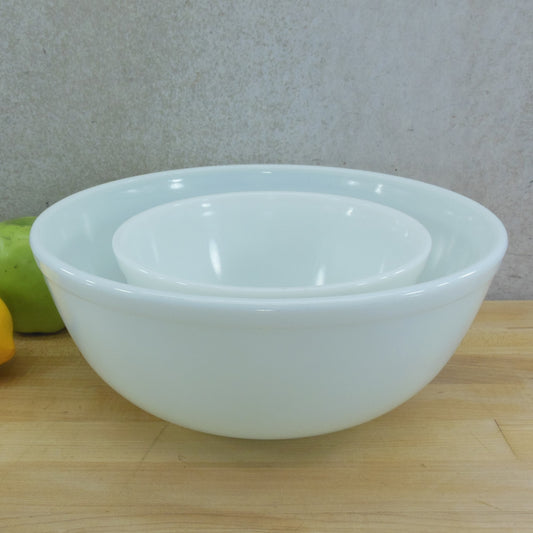 Pyrex Glass USA Solid White Milk Glass Mixing Bowls 402 404 1-1/2 4 Quart