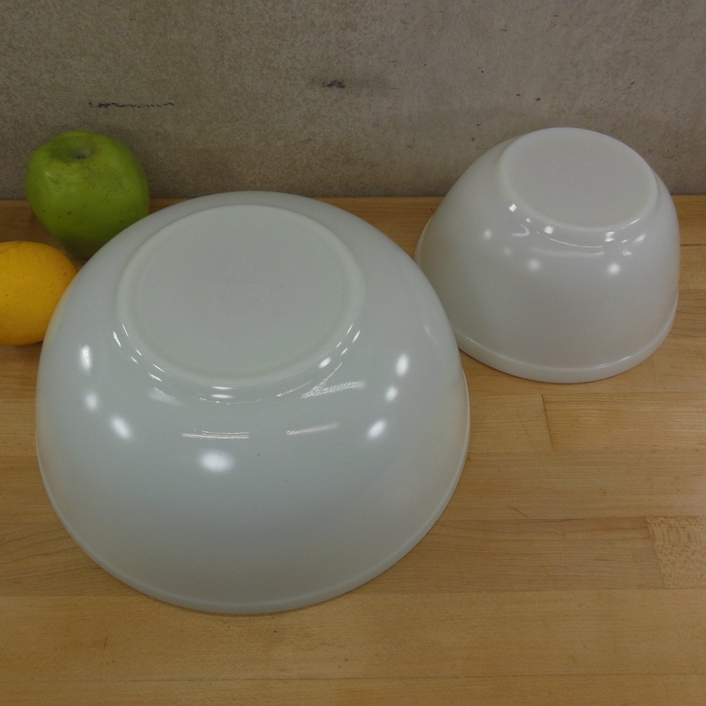 Pyrex Glass USA Solid White Milk Glass Mixing Bowls 402 404 1-1/2 4 Quart All