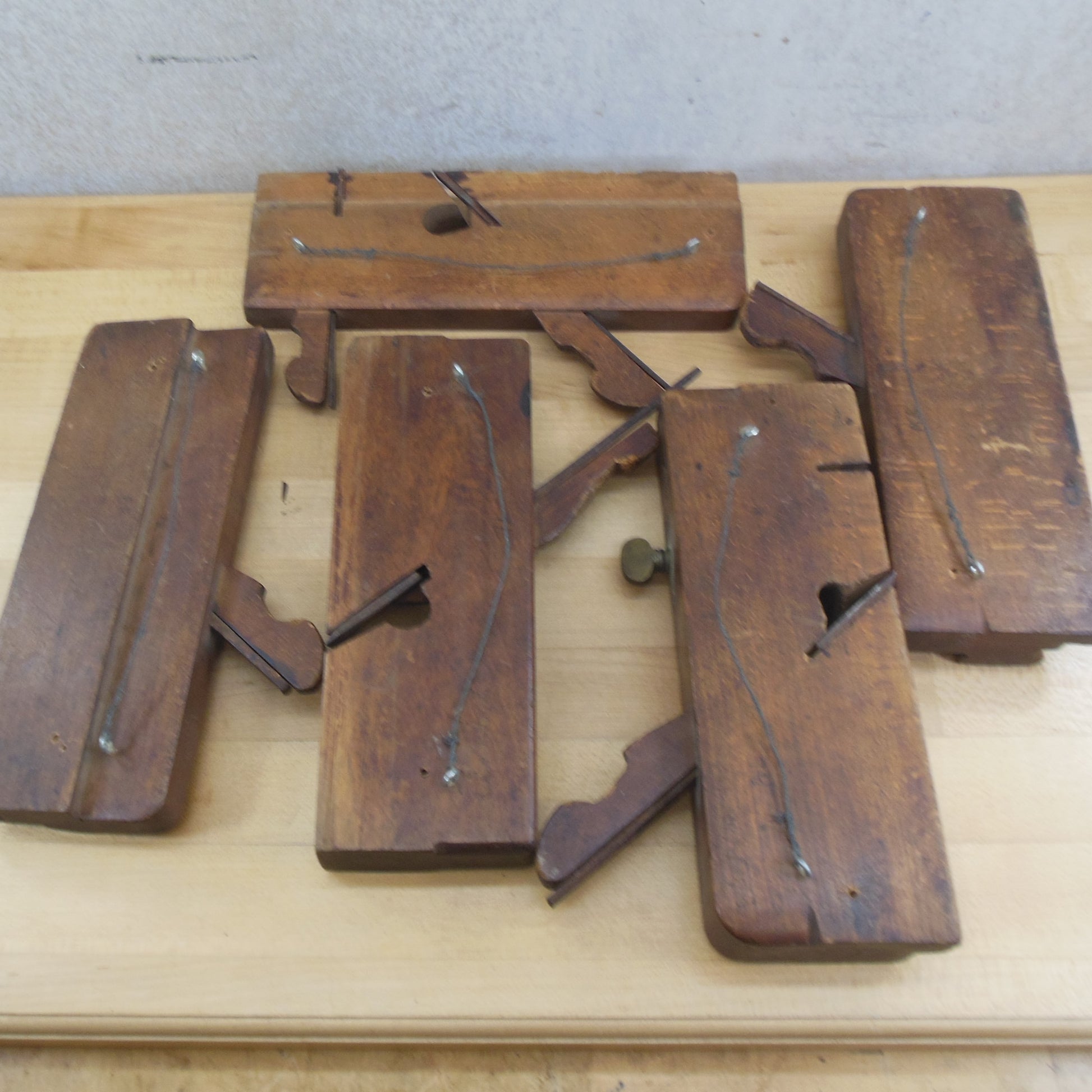 Antique Wood Working Rabbet Molding Planes 5 Lot Wall Decor Wired