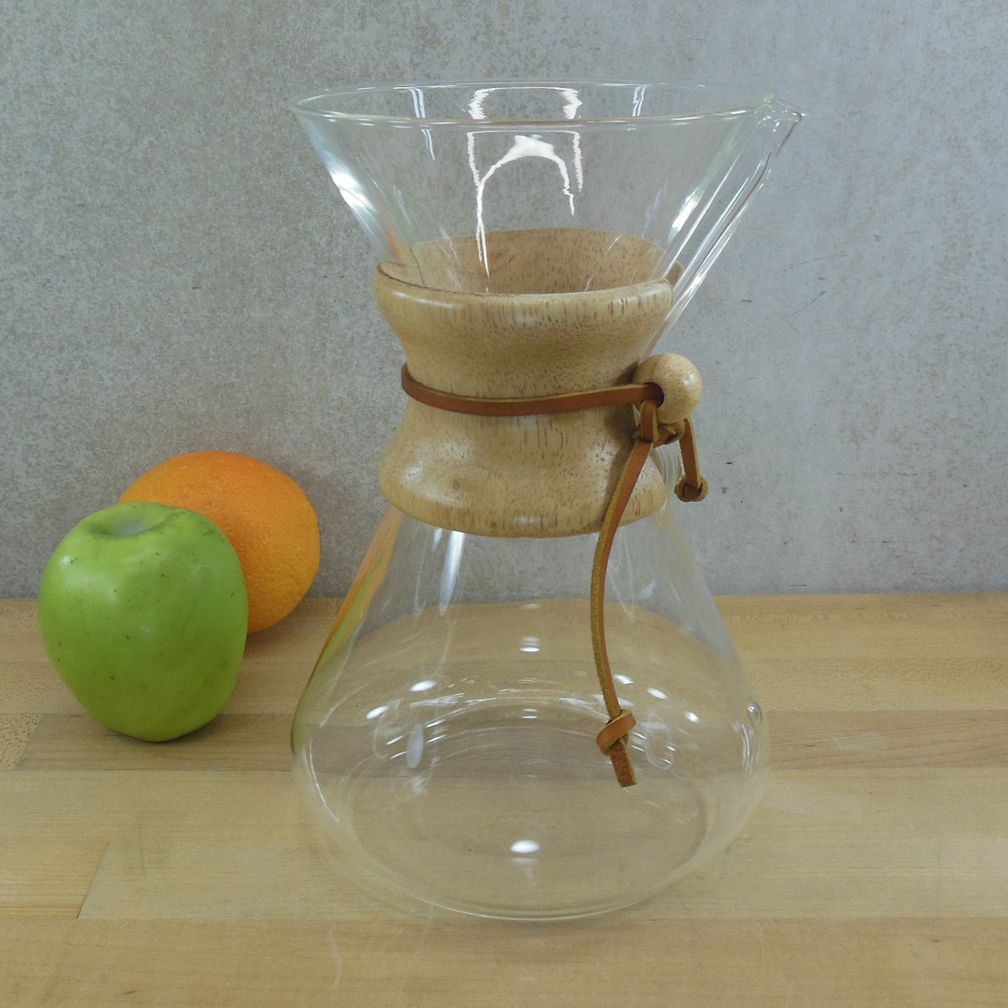 Chemex Classic 8 Cup Pour Over Coffee Maker CM-8A Wood Collar