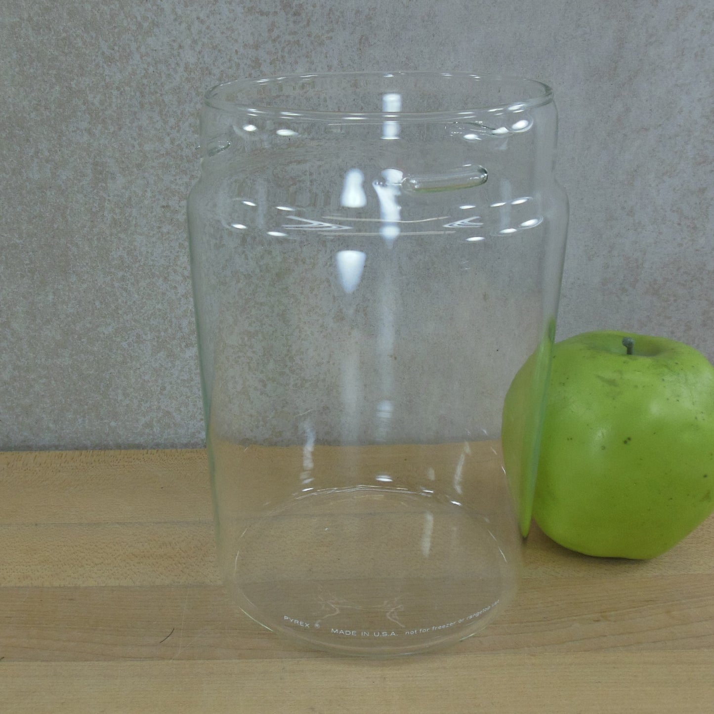 Pyrex Glass Store N See Replacement Canister 4-3/8" x 7" - No Lid