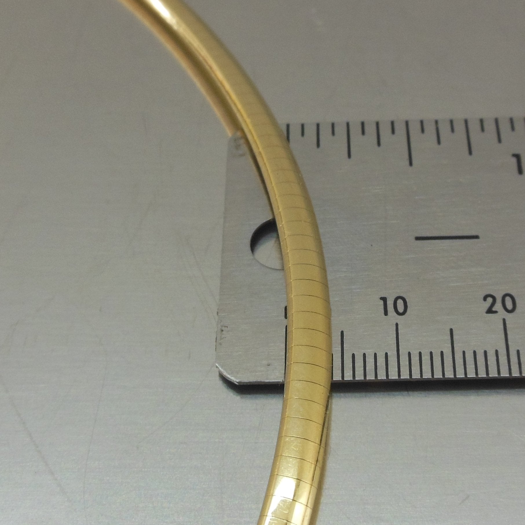 Kitsinian Italy 14K Yellow Gold 18" Omega Necklace 29.4 Grams EUC 4mm